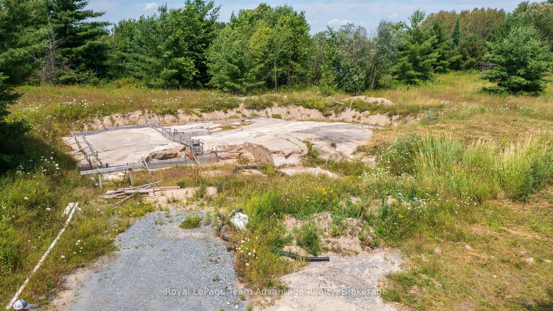 Photo 7 of 732 124 Highway, McKellar — HOMEH