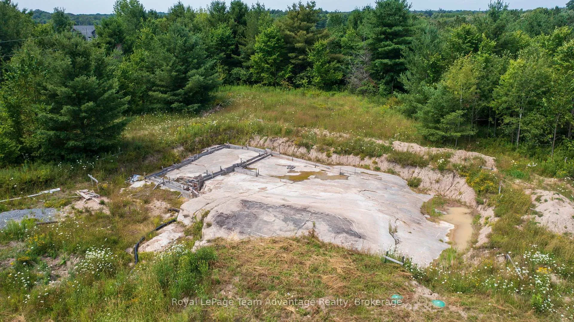 Photo 8 of 732 124 Highway, McKellar — HOMEH