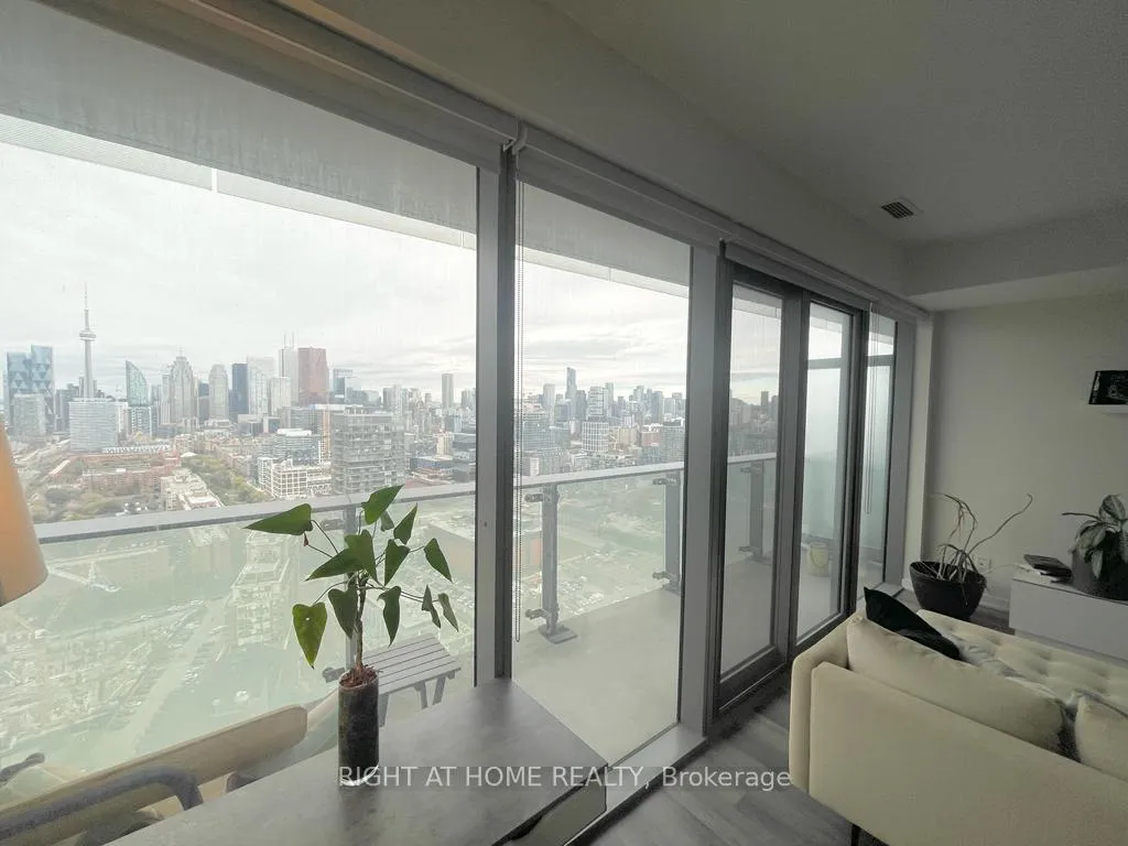 Photo 8 of Unit 3601, 70 Distillery Lane, Toronto, Waterfront Communities — HOMEH