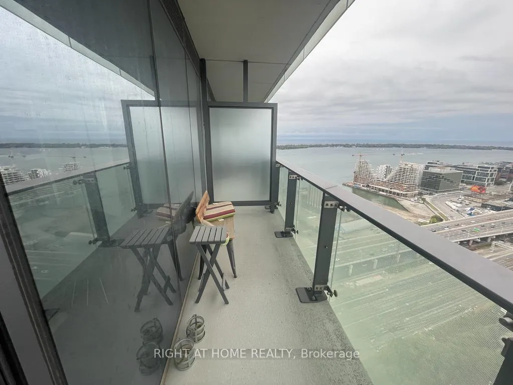 Photo 13 of Unit 3601, 70 Distillery Lane, Toronto, Waterfront Communities — HOMEH