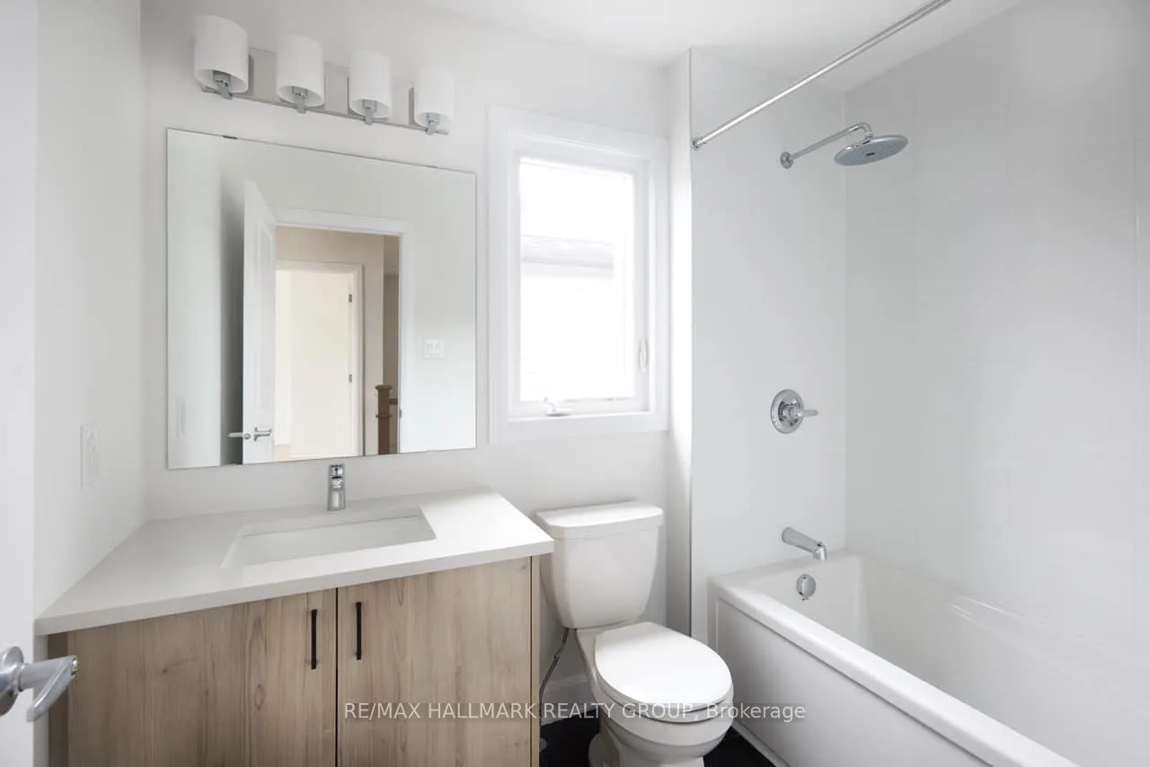 Photo 26 of 893 Persimmon Way, Ottawa, Chapel Hill South - Orleans Village — HOMEH