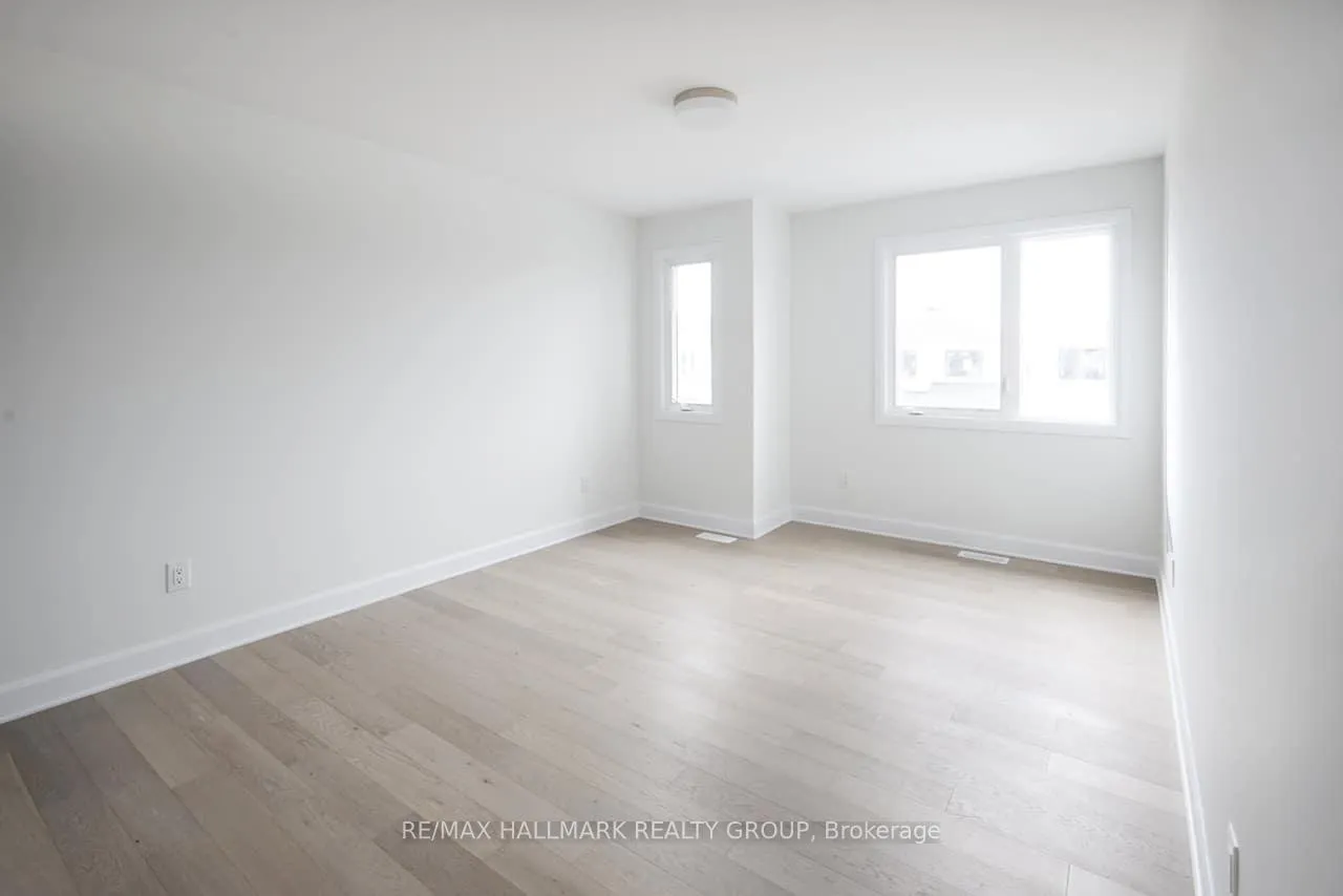 Photo 28 of 893 Persimmon Way, Ottawa, Chapel Hill South - Orleans Village — HOMEH