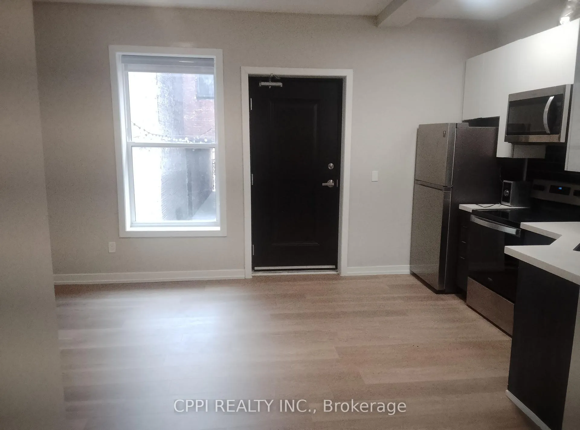 Photo 6 of Unit 223, 140 Simcoe Street, Peterborough, Town Ward 3 — HOMEH