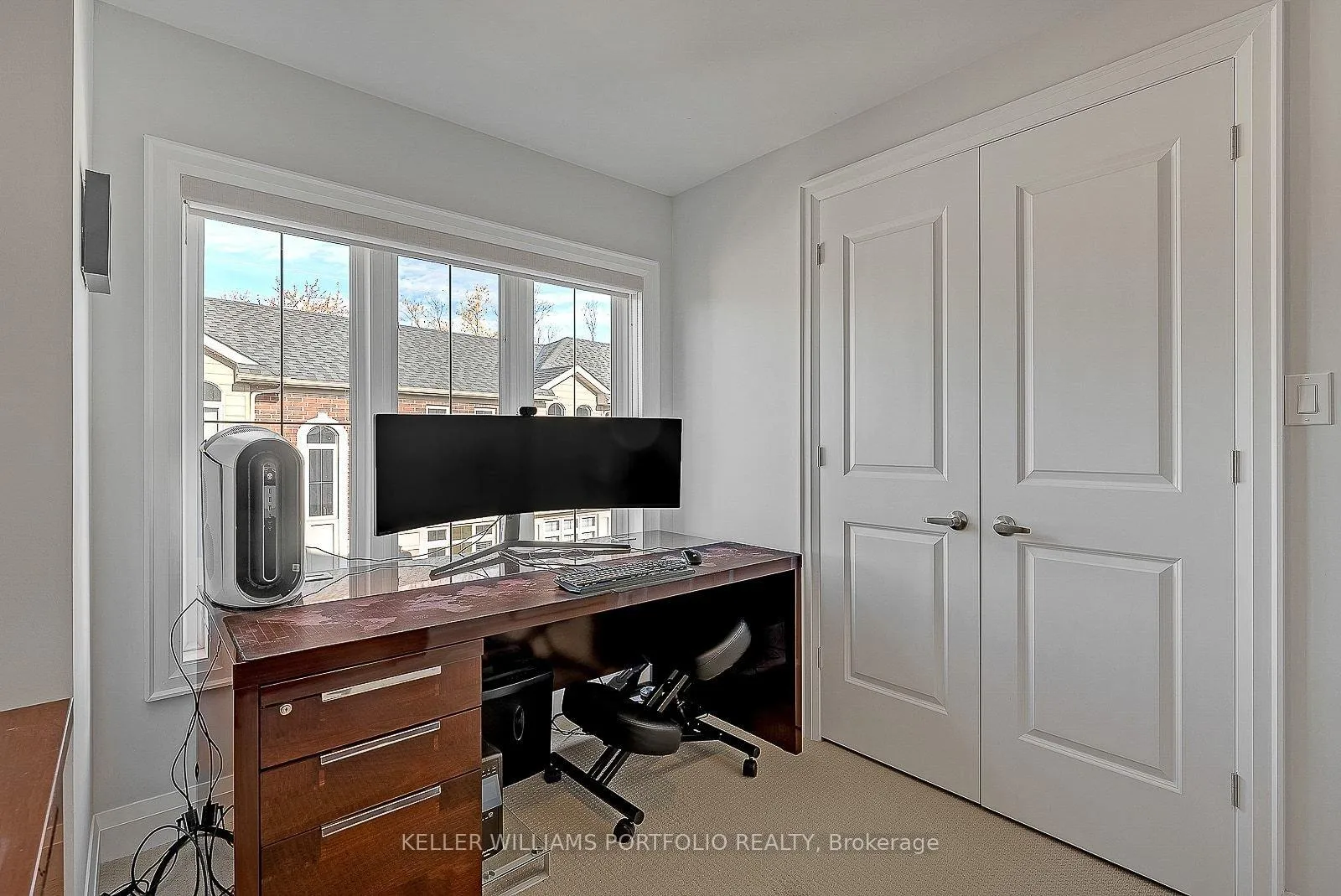 Photo 17 of 2016 Deerview Common, Oakville, Bronte Creek — HOMEH
