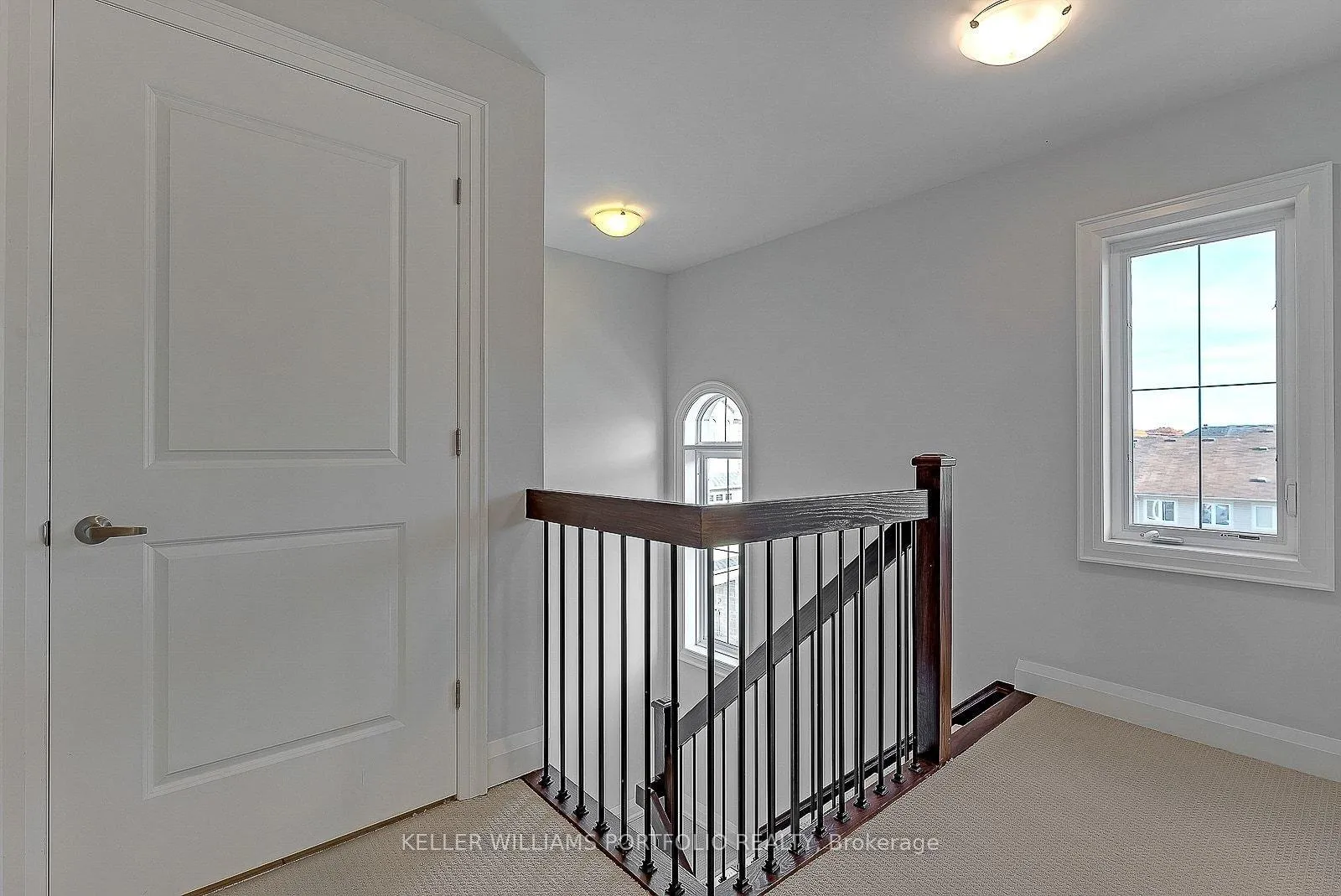 Photo 19 of 2016 Deerview Common, Oakville, Bronte Creek — HOMEH