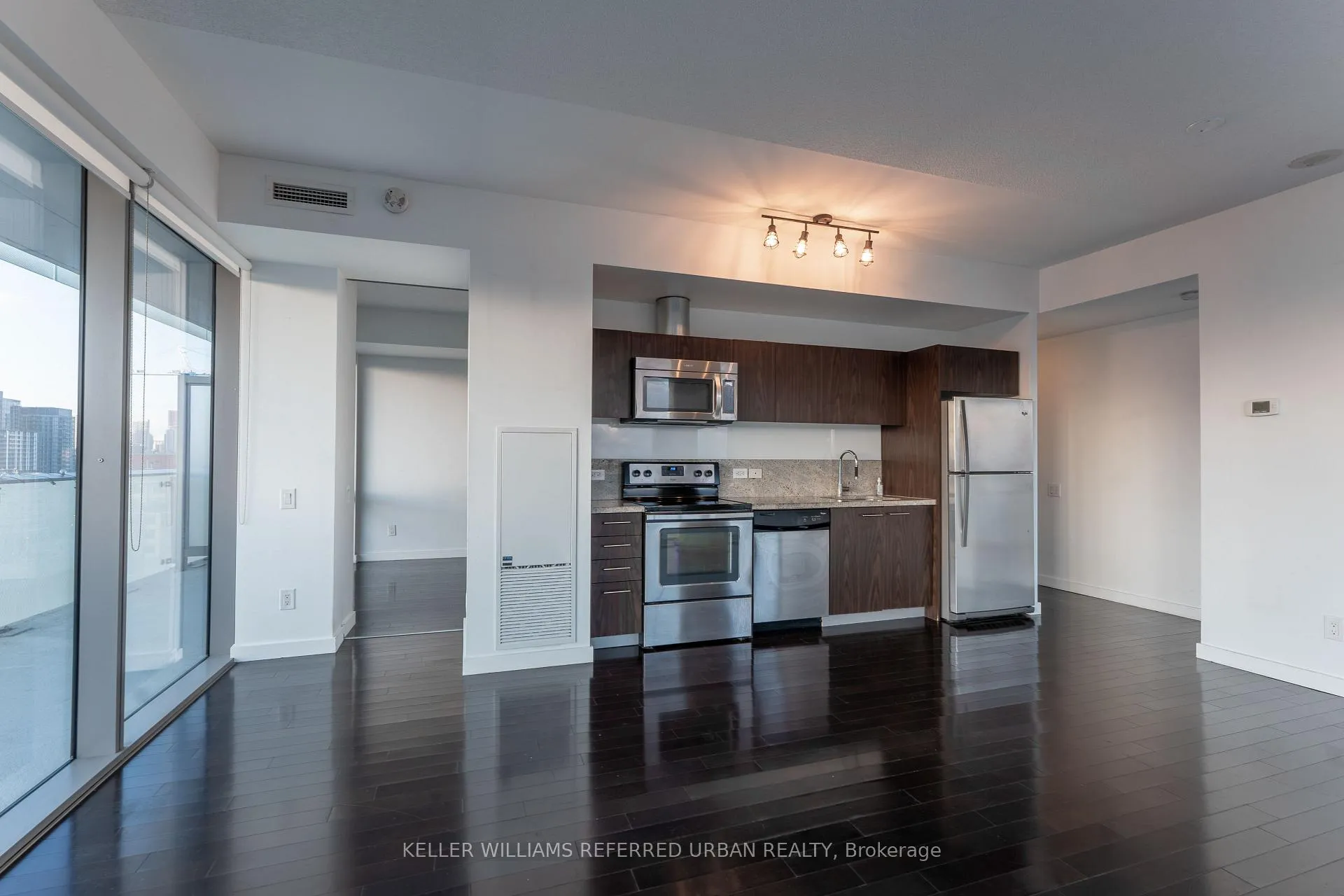 Photo 2 of Unit 1208, 70 Distillery Lane, Toronto, Waterfront Communities — HOMEH