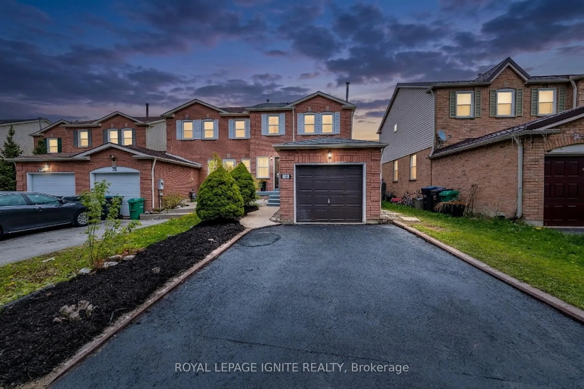 Photo 2 of 73 Cutters Crescent, Brampton, Fletcher's West — HOMEH