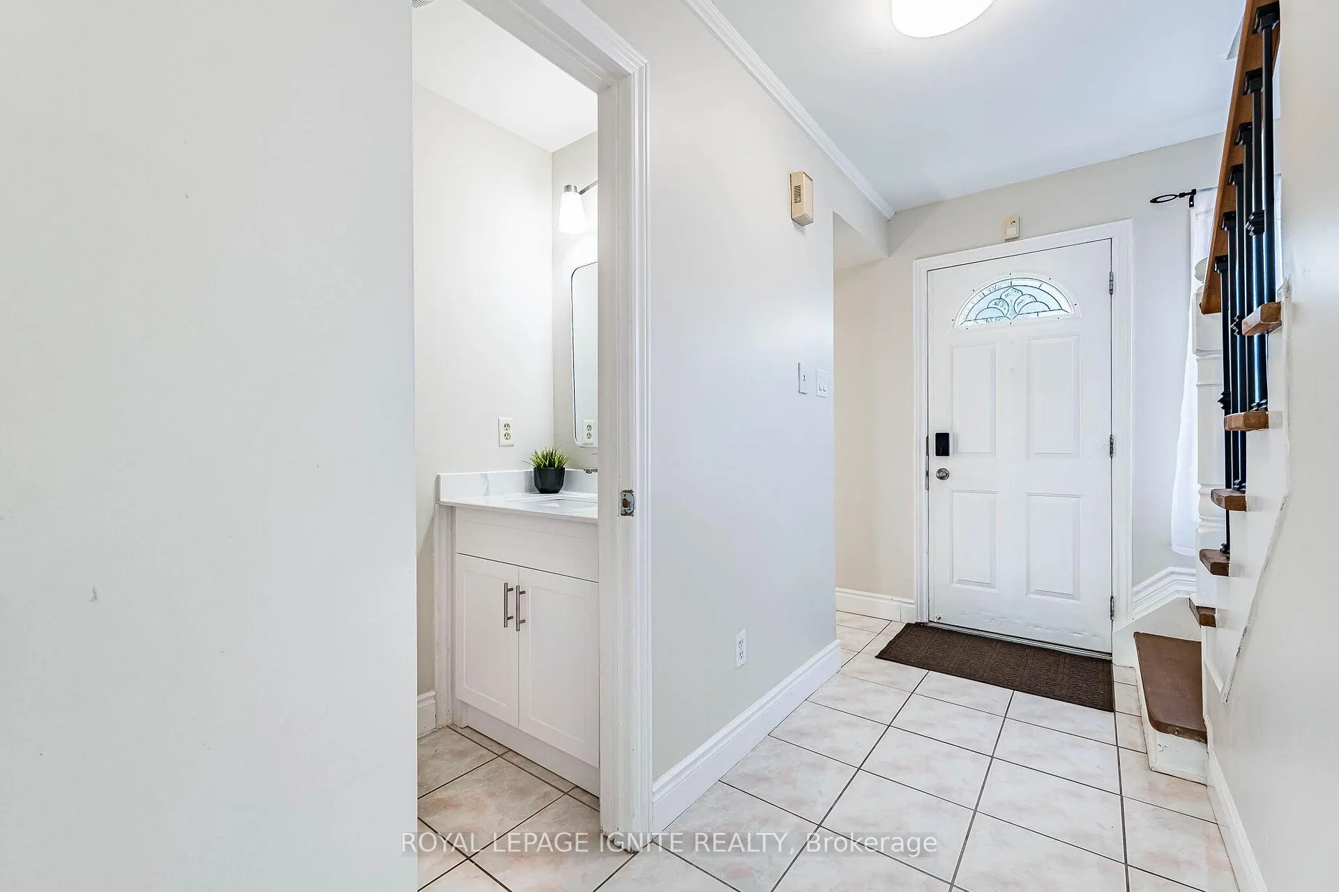 Photo 9 of 73 Cutters Crescent, Brampton, Fletcher's West — HOMEH
