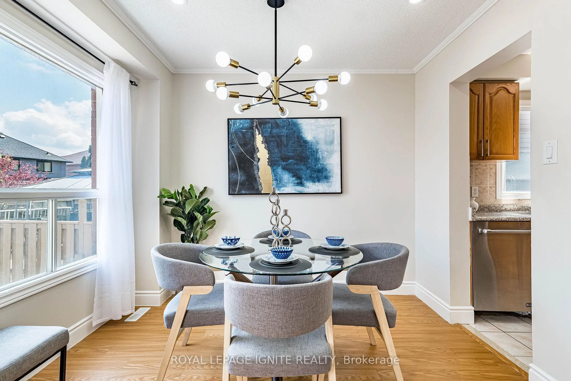 Photo 16 of 73 Cutters Crescent, Brampton, Fletcher's West — HOMEH