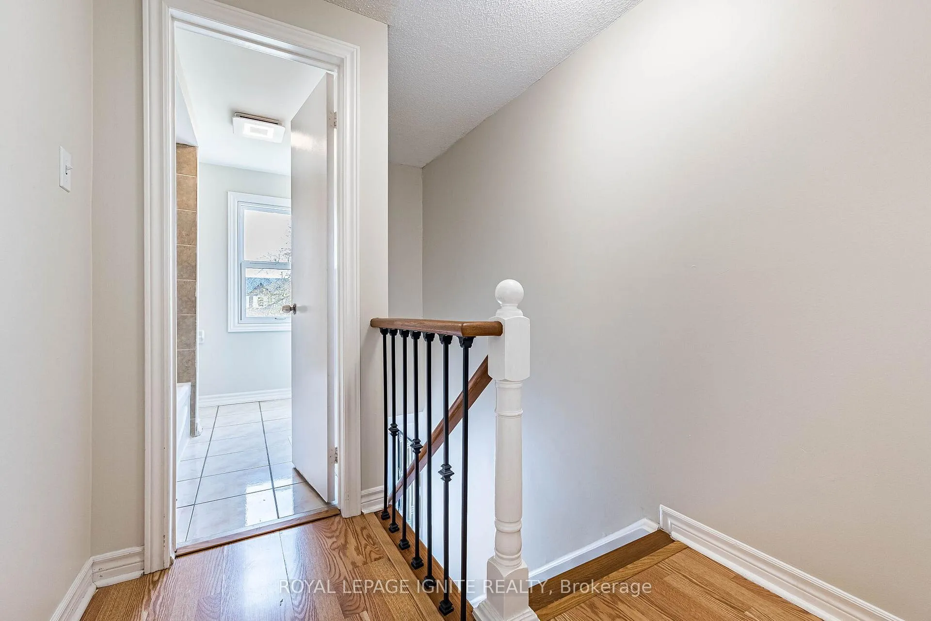 Photo 25 of 73 Cutters Crescent, Brampton, Fletcher's West — HOMEH