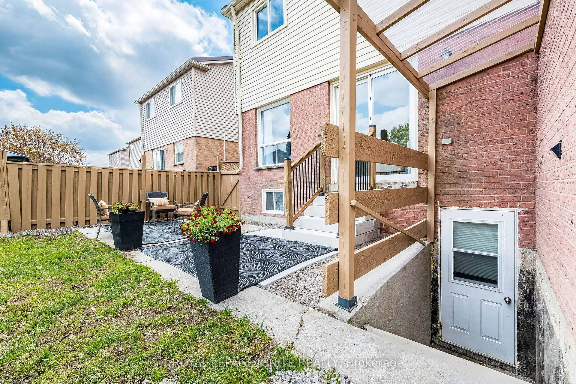 Photo 49 of 73 Cutters Crescent, Brampton, Fletcher's West — HOMEH