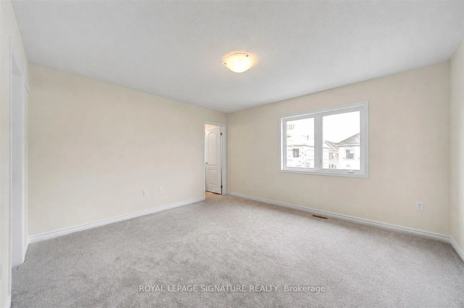 Photo 5 of Unit Main, 2765 Sapphire Drive, Pickering, Rural Pickering — HOMEH