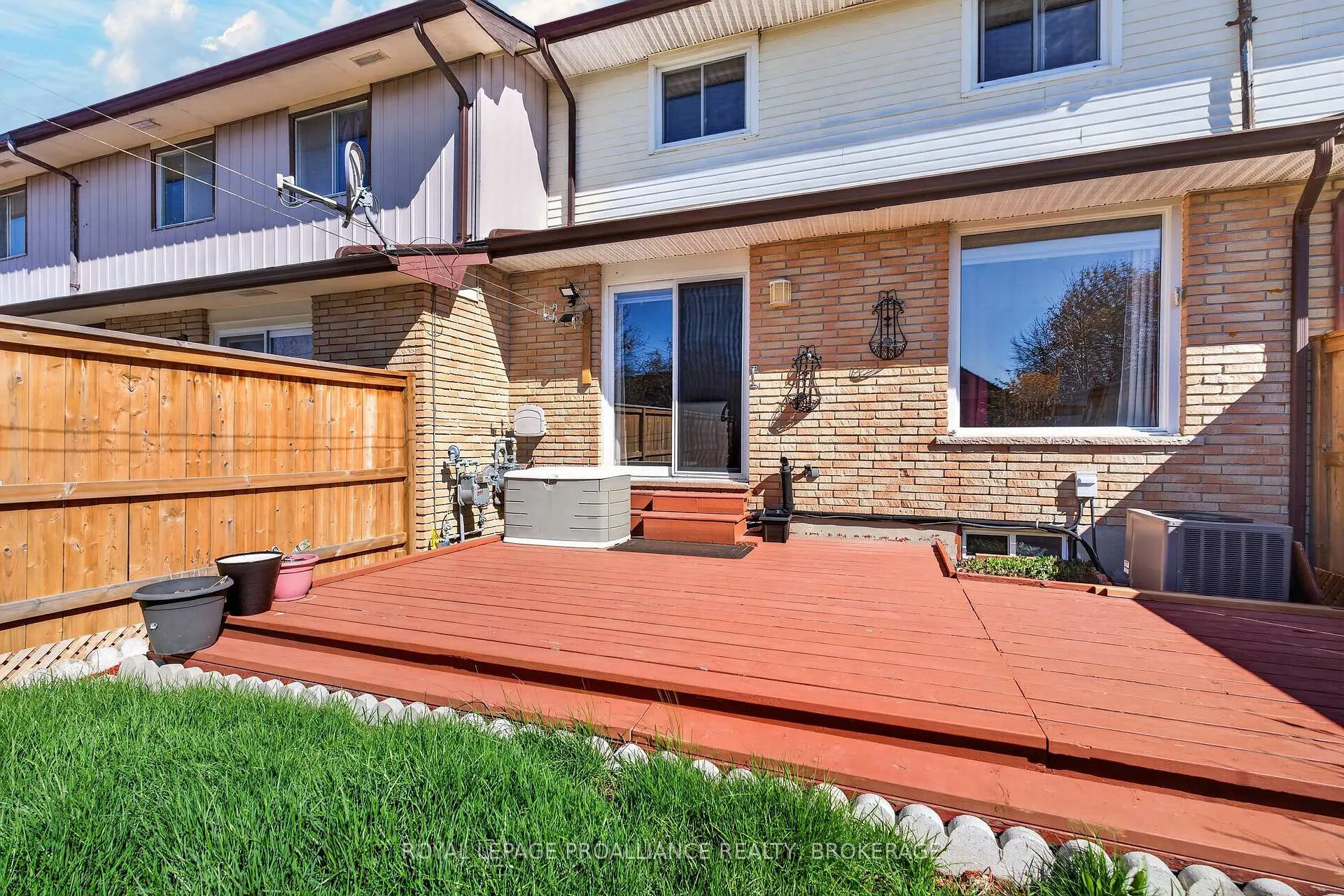 Photo 30 of 75 Windfield Crescent, Kingston, Kingston East (Incl Barret Crt) — HOMEH