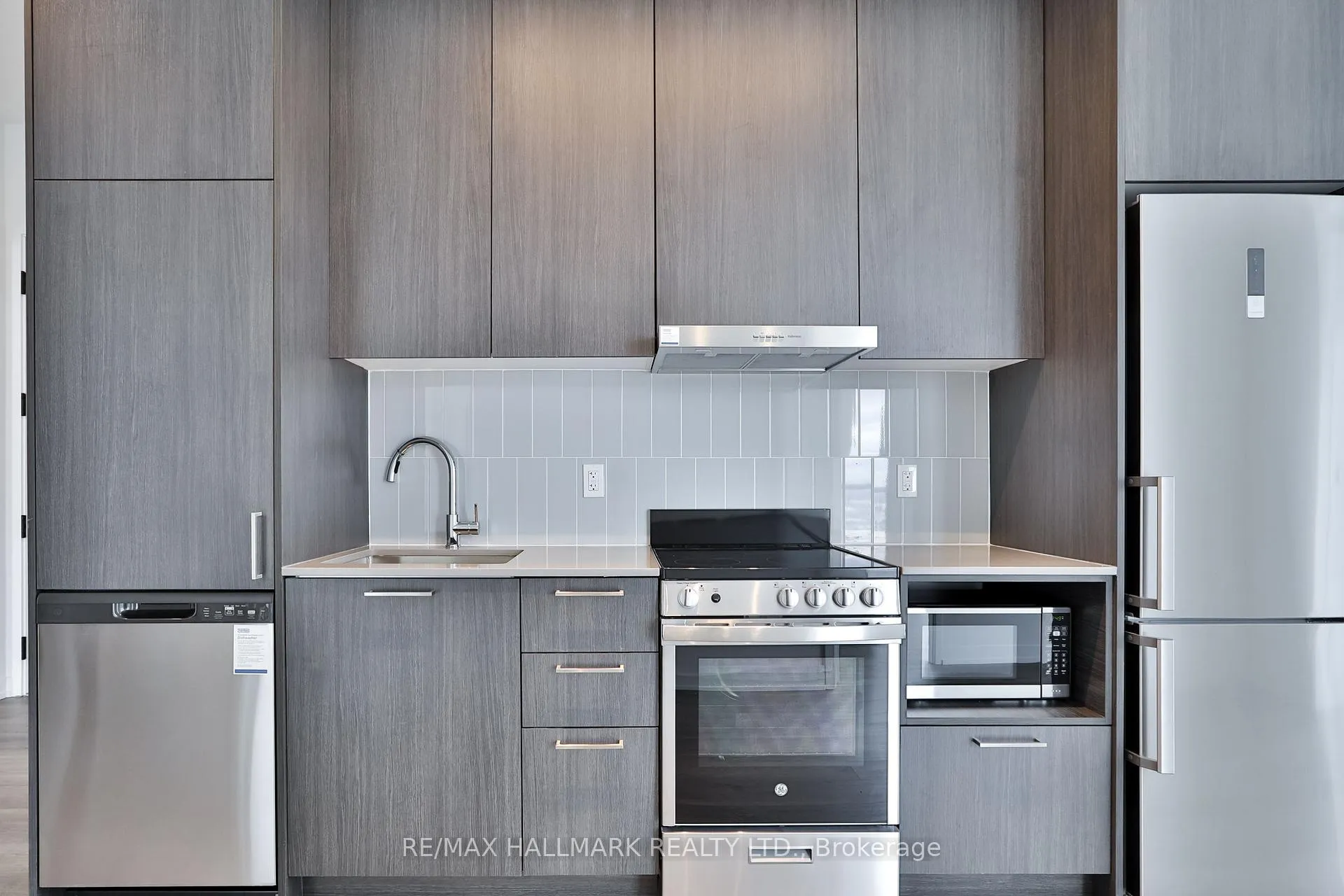 Photo 10 of Unit 3206, 195 Commerce Street, Vaughan, Vaughan Corporate Centre — HOMEH