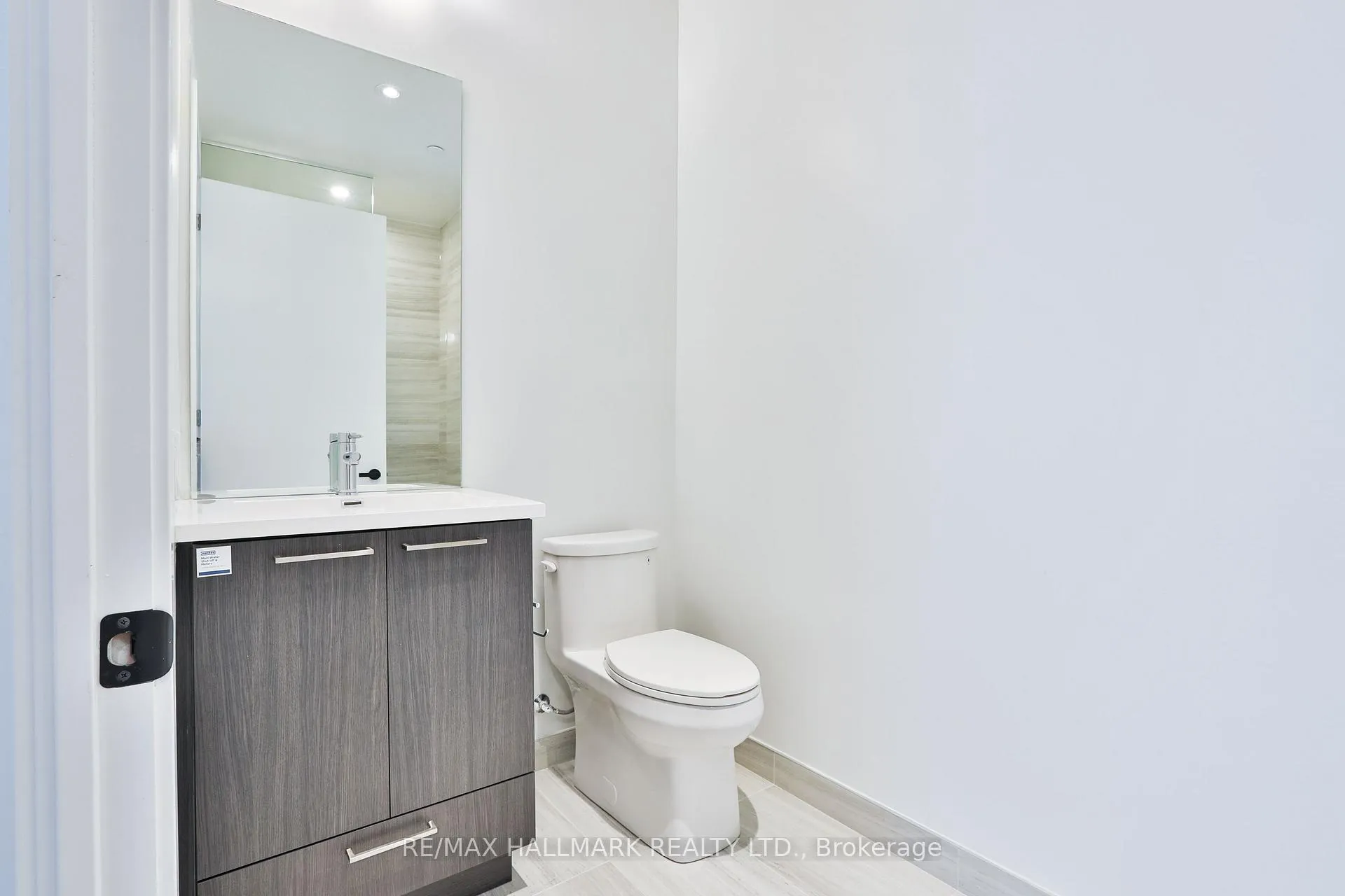 Photo 24 of Unit 3206, 195 Commerce Street, Vaughan, Vaughan Corporate Centre — HOMEH