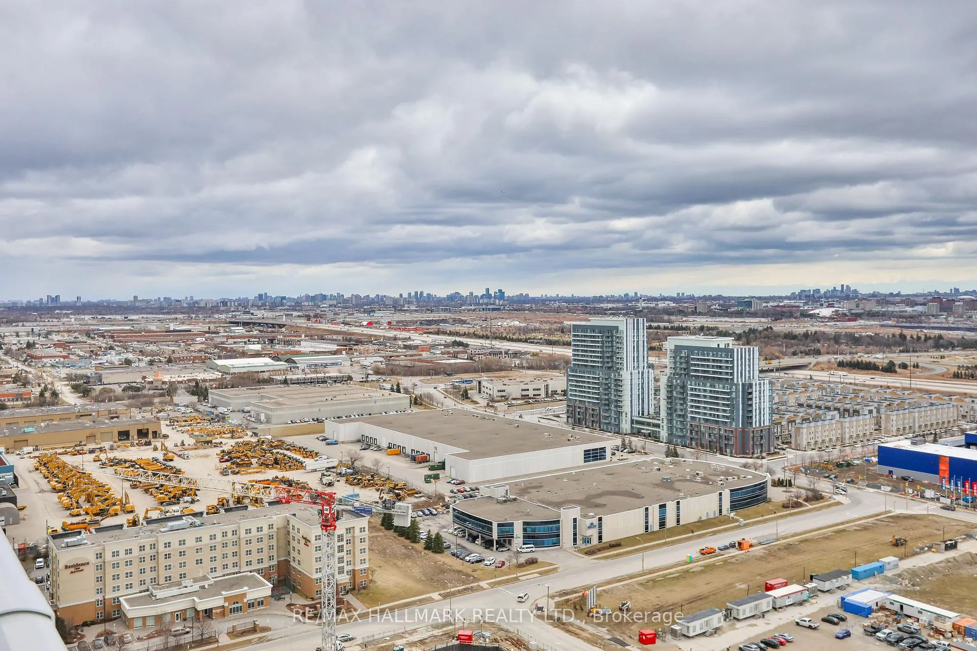 Photo 31 of Unit 3206, 195 Commerce Street, Vaughan, Vaughan Corporate Centre — HOMEH