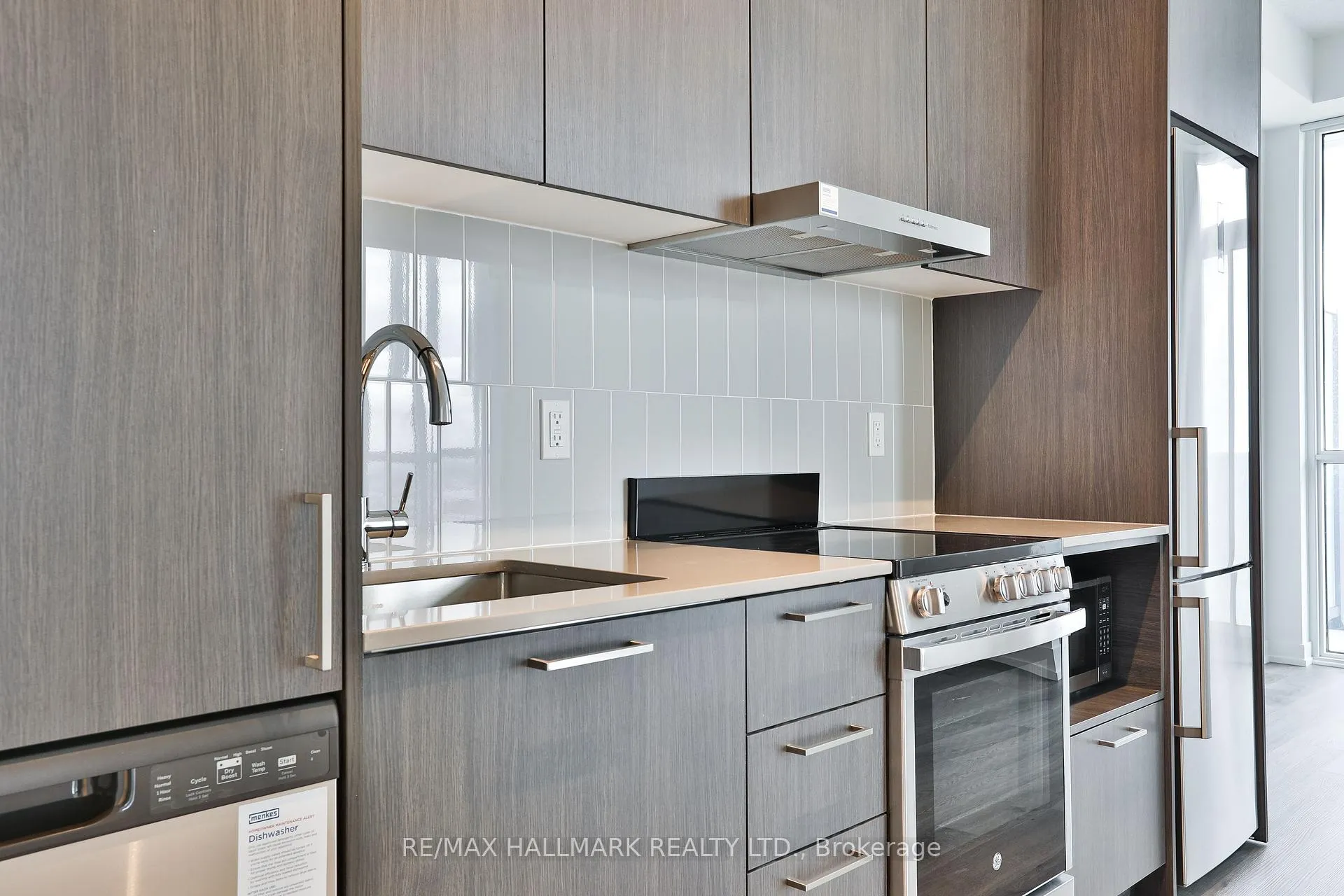 Photo 33 of Unit 3206, 195 Commerce Street, Vaughan, Vaughan Corporate Centre — HOMEH