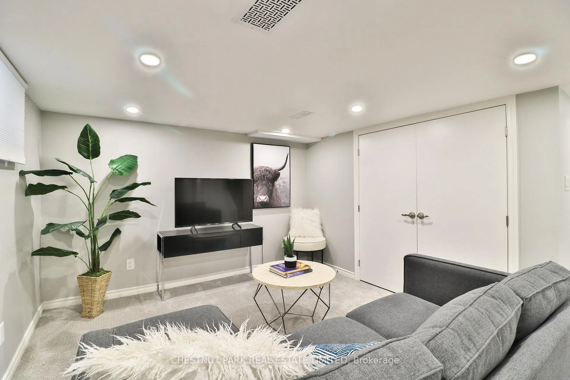 Photo 33 of 68 Eastmount Avenue, Toronto, Playter Estates-Danforth — HOMEH