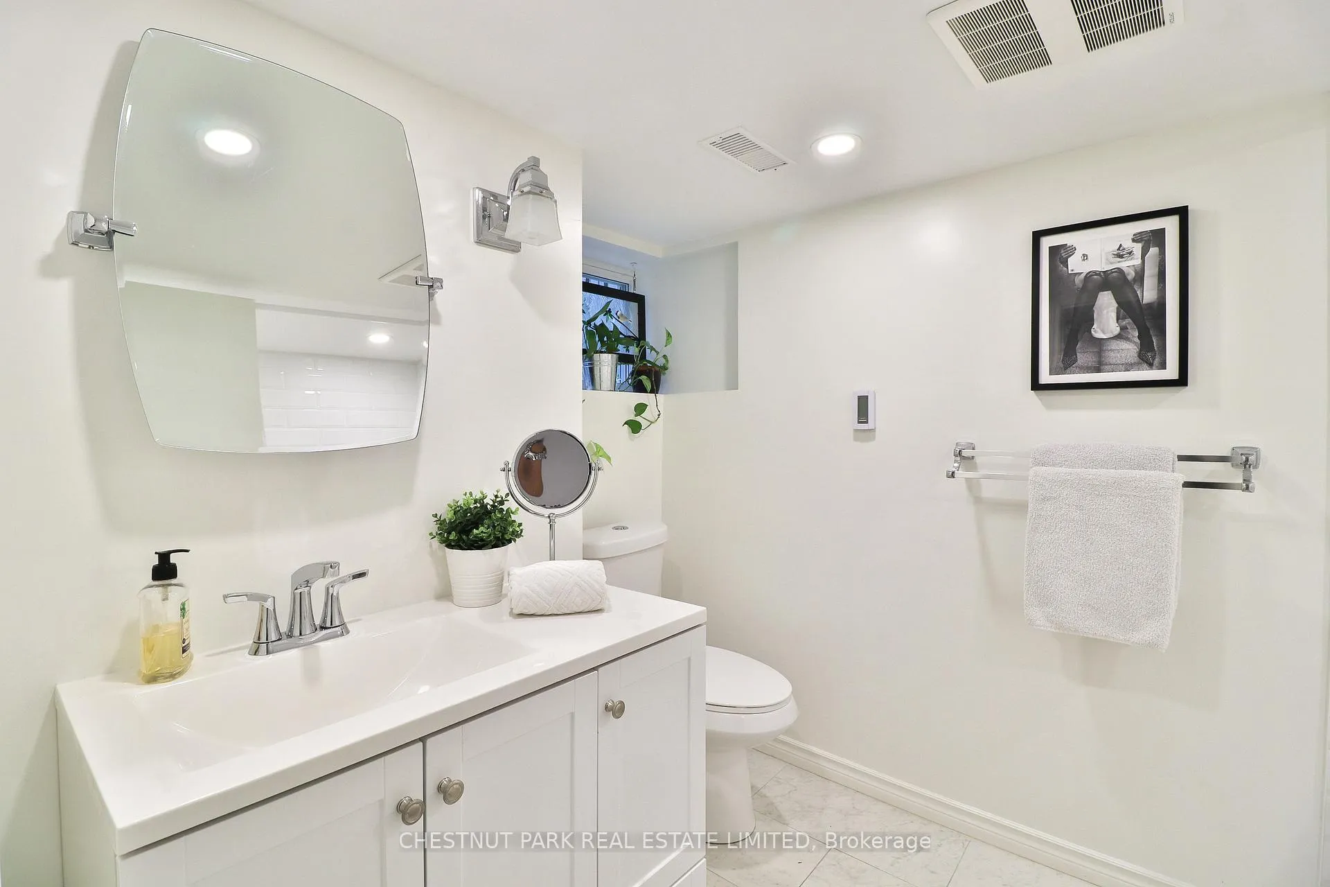 Photo 37 of 68 Eastmount Avenue, Toronto, Playter Estates-Danforth — HOMEH