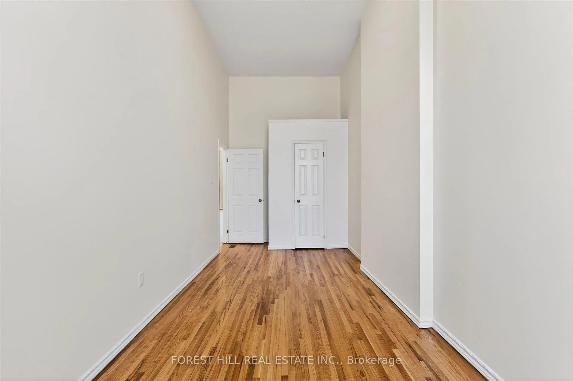 Photo 16 of Unit 3, 492 Queen Street W, Toronto, Kensington-Chinatown — HOMEH