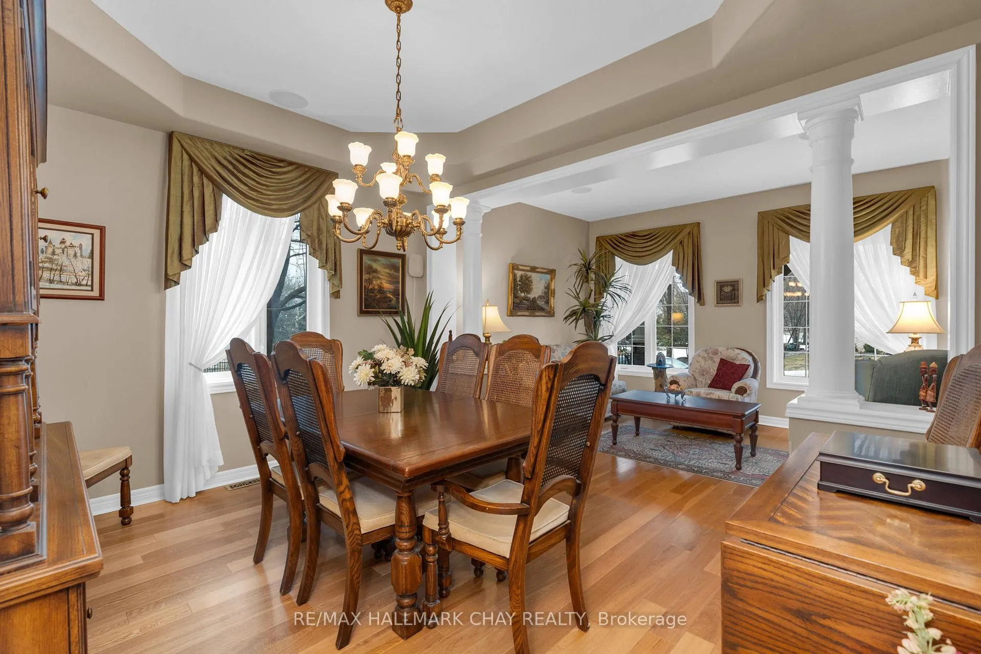 Photo 5 of 6 Oakmont Avenue, Oro-Medonte, Horseshoe Valley — HOMEH
