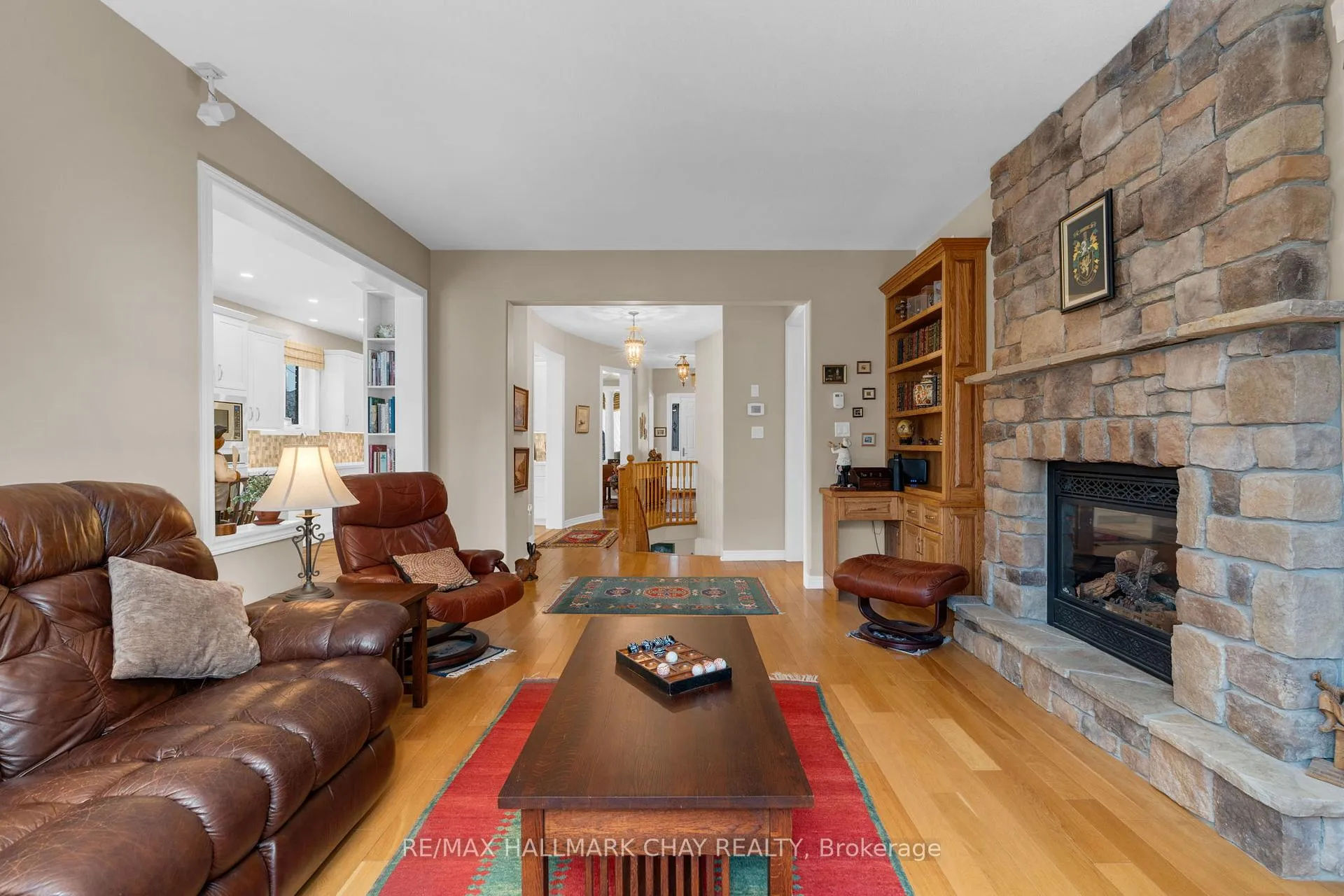 Photo 11 of 6 Oakmont Avenue, Oro-Medonte, Horseshoe Valley — HOMEH