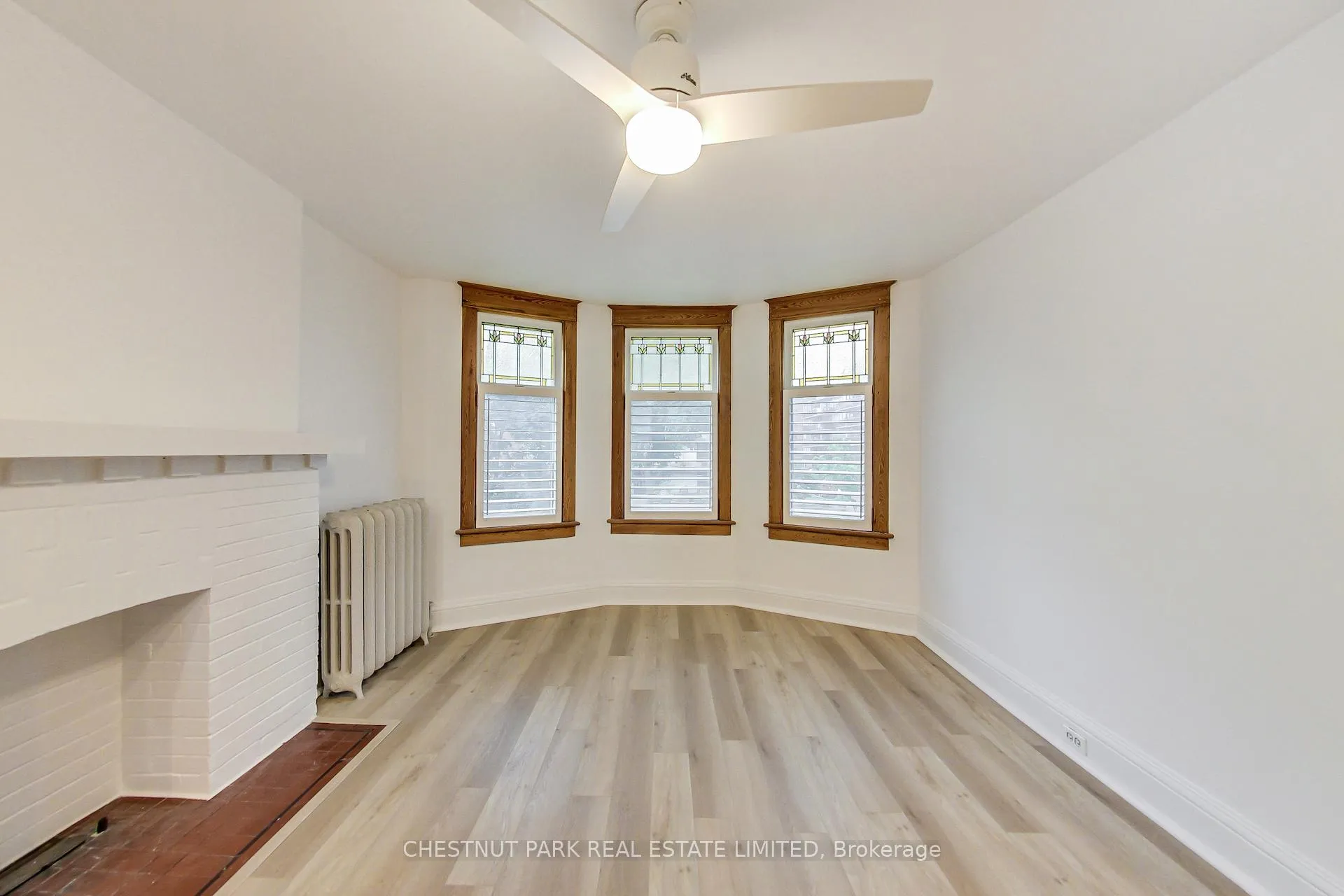 Photo 6 of Unit Upper, 37 Tyndall Avenue, Toronto, South Parkdale — HOMEH