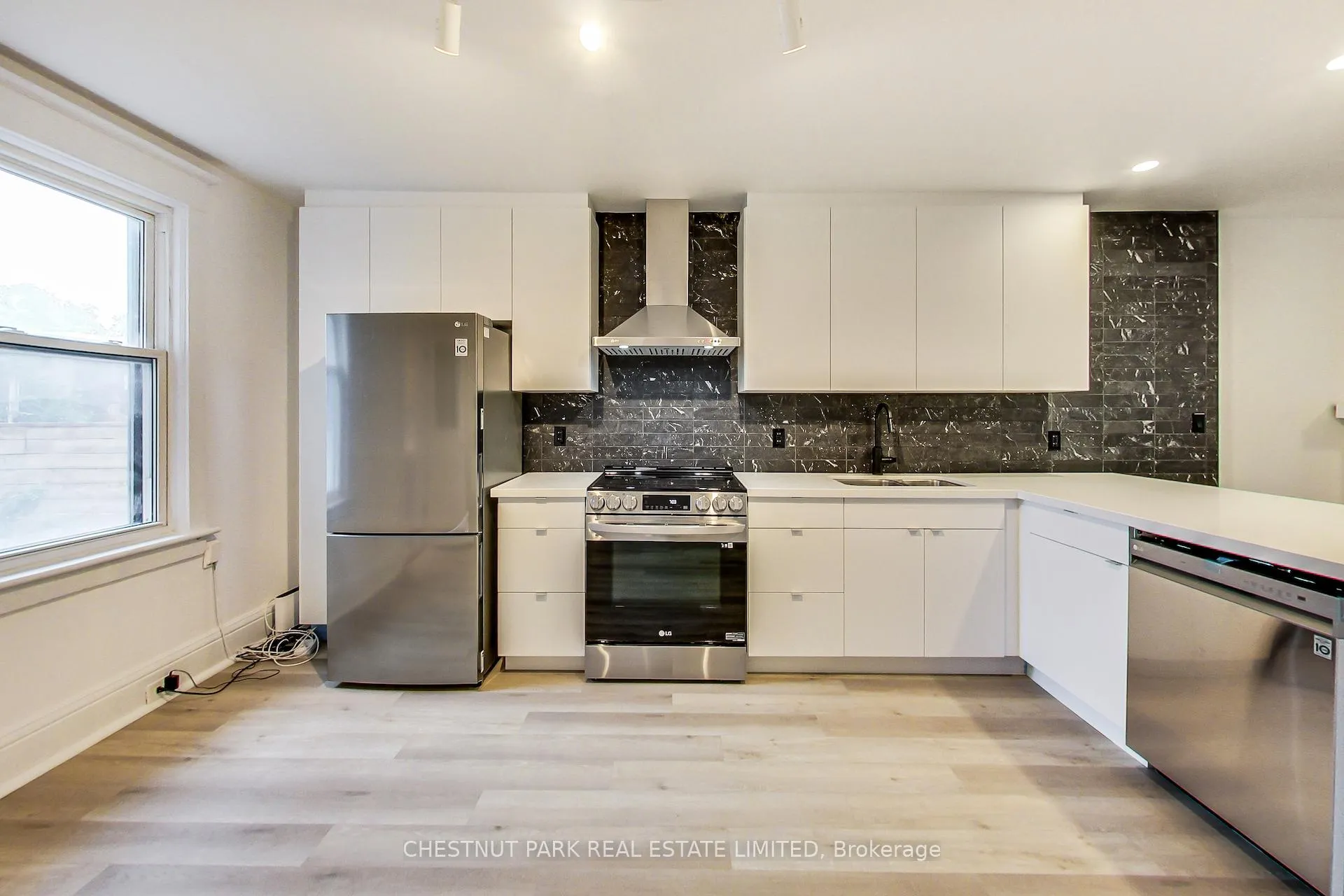 Photo 9 of Unit Upper, 37 Tyndall Avenue, Toronto, South Parkdale — HOMEH