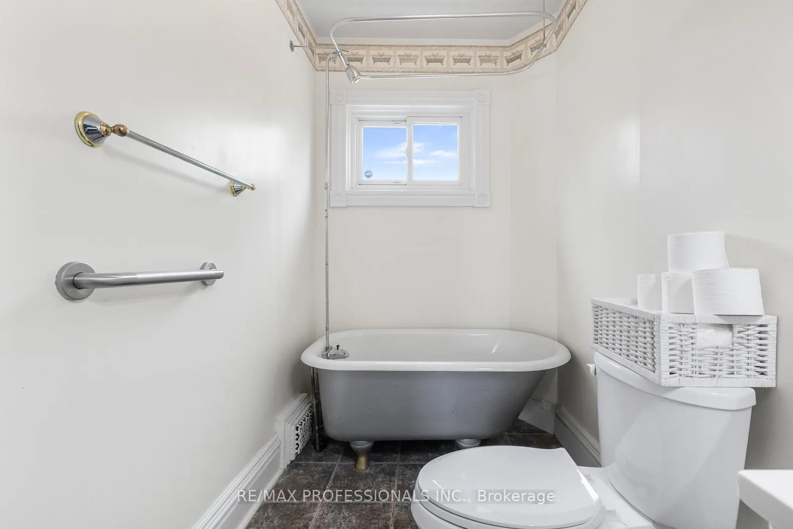 Photo 17 of 51 Clyde Street, Hamilton, Landsdale — HOMEH