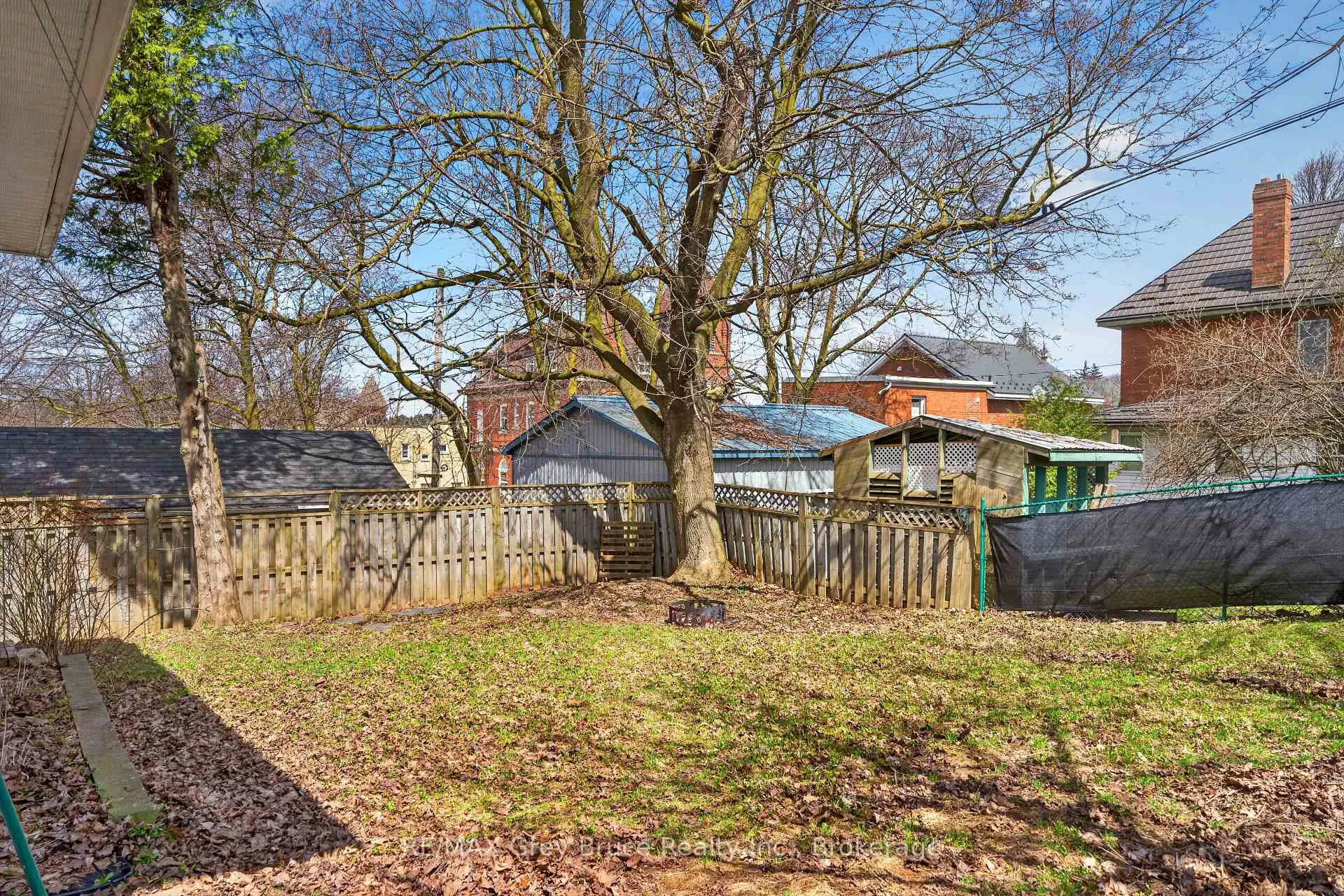 Photo 40 of 131 2ND Avenue SW, Arran-Elderslie — HOMEH