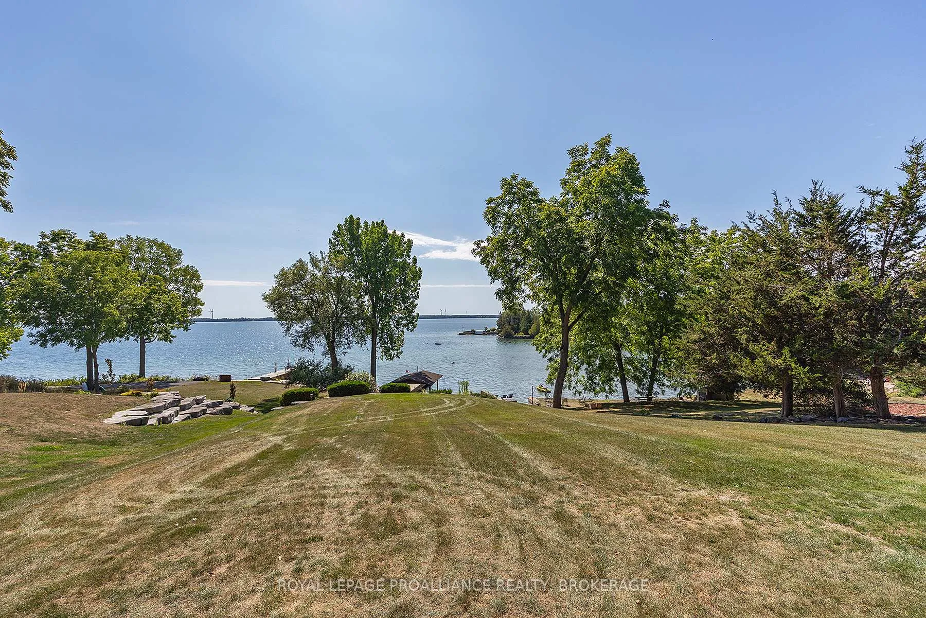 Photo 5 of 4750 Bath Road, Loyalist, Lennox and Addington - South — HOMEH