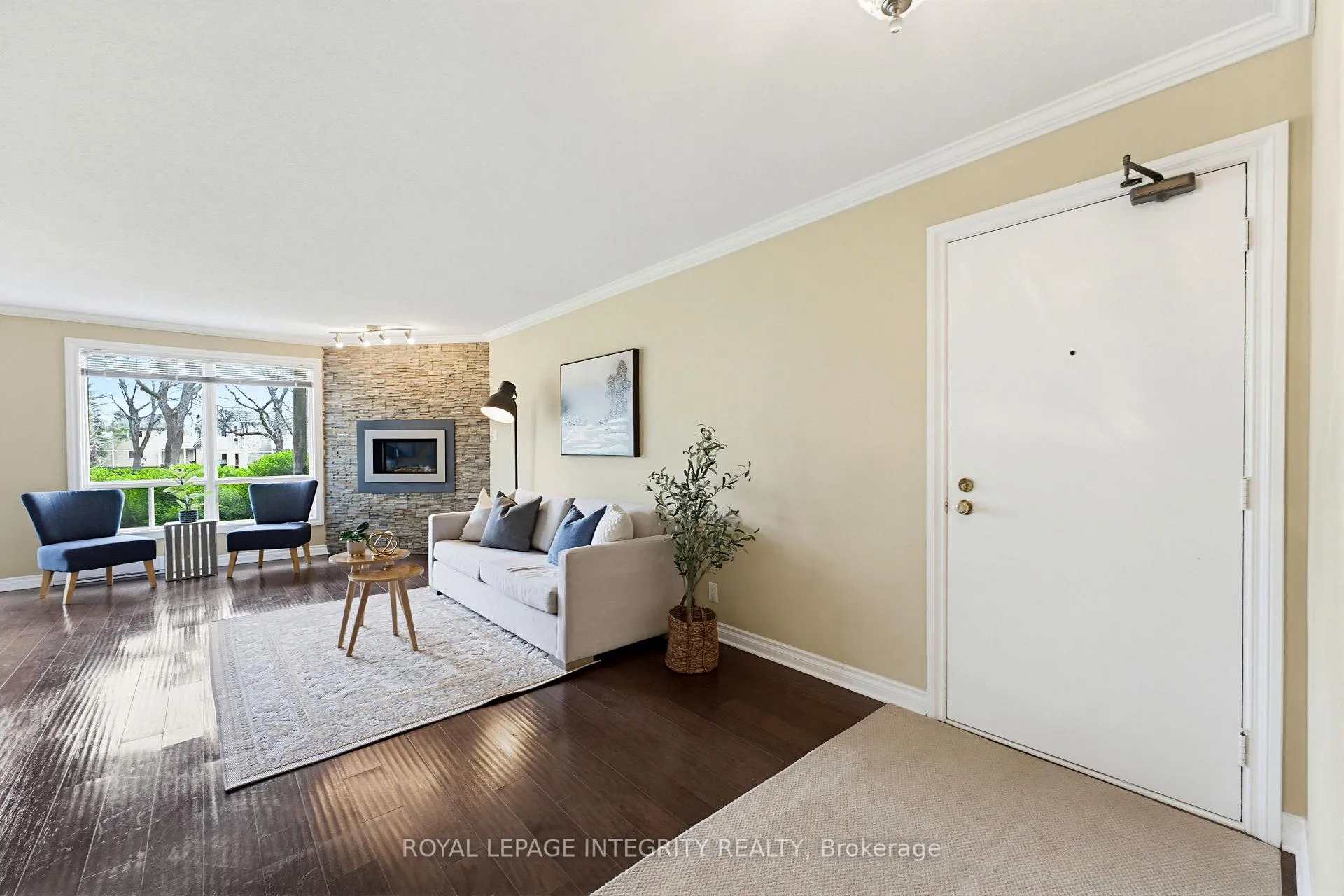 Photo 4 of 35A Stonehaven Drive, Ottawa, Kanata - Bridlewood — HOMEH