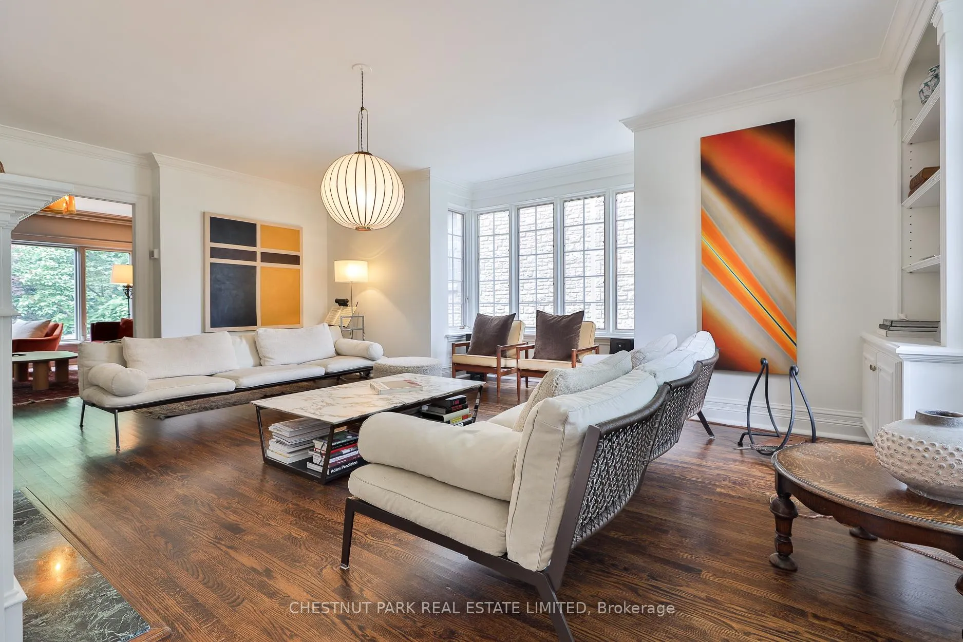 Photo 3 of 21 Douglas Crescent, Toronto, Leaside — HOMEH