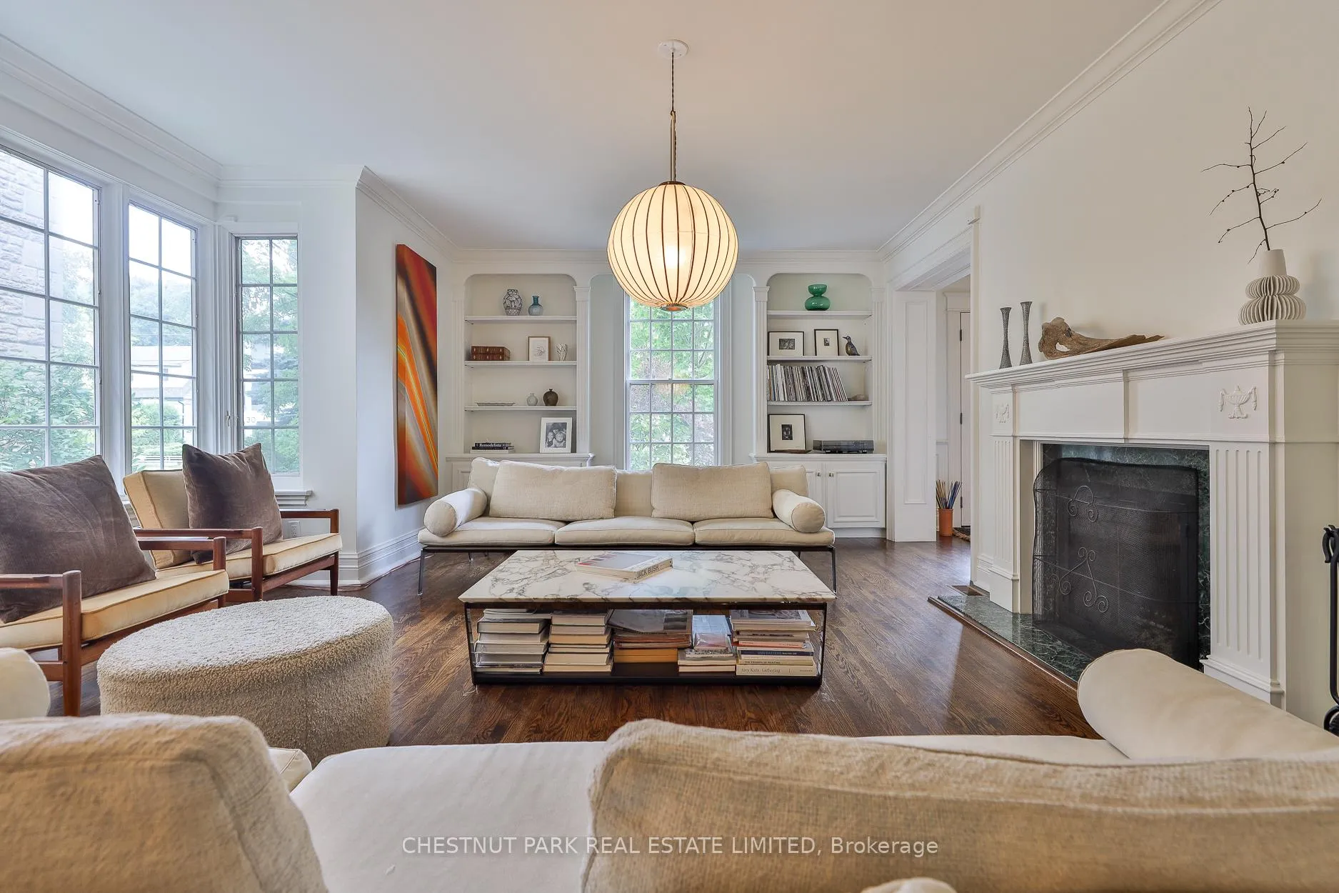 Photo 7 of 21 Douglas Crescent, Toronto, Leaside — HOMEH