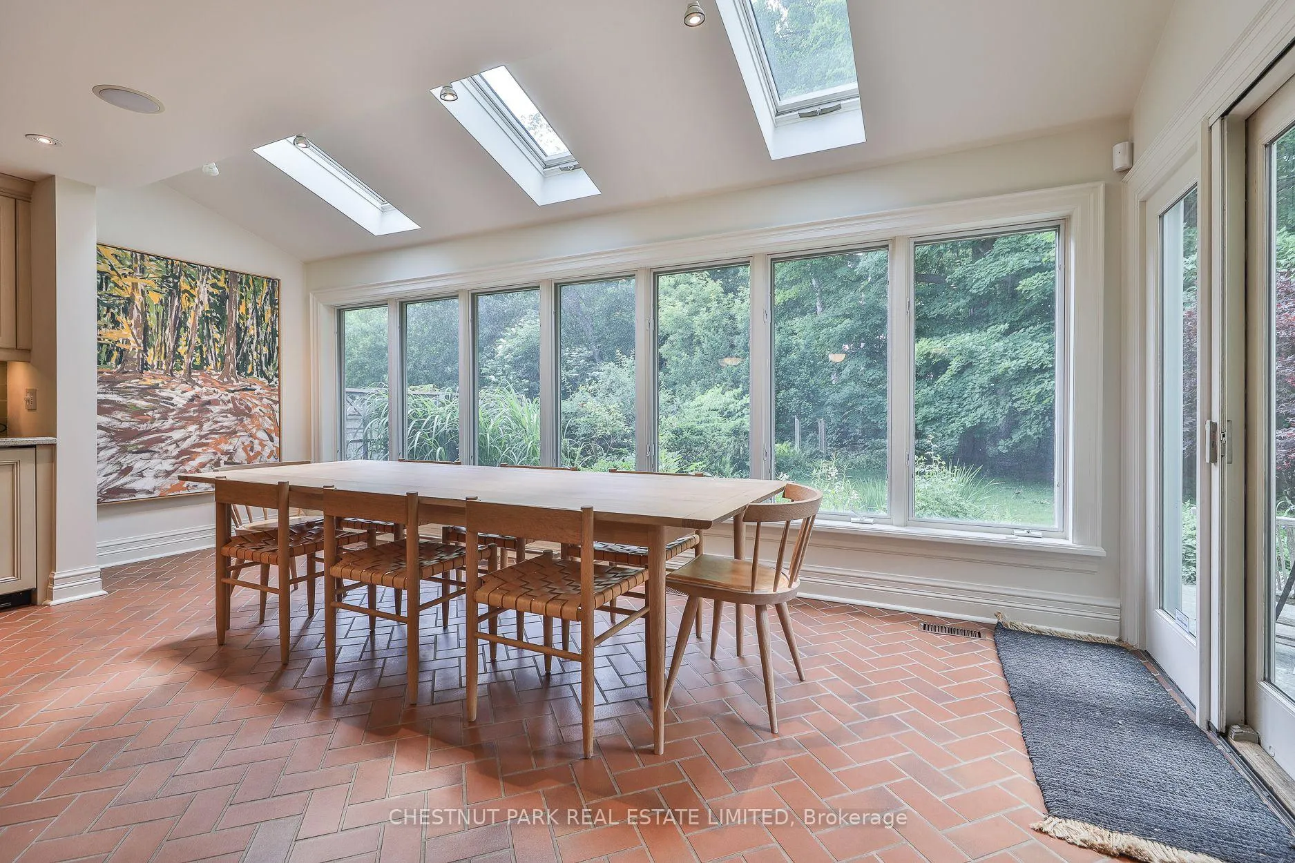 Photo 19 of 21 Douglas Crescent, Toronto, Leaside — HOMEH