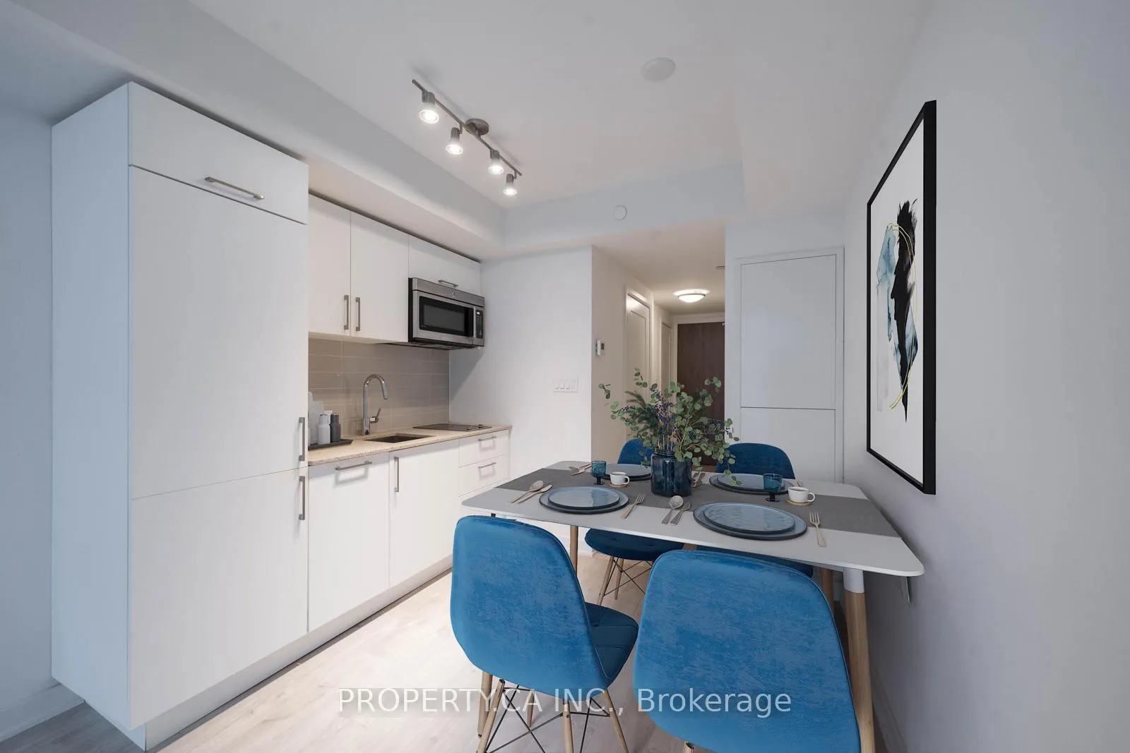 Photo 3 of Unit 319E, 576 Front Street W, Toronto, Waterfront Communities — HOMEH