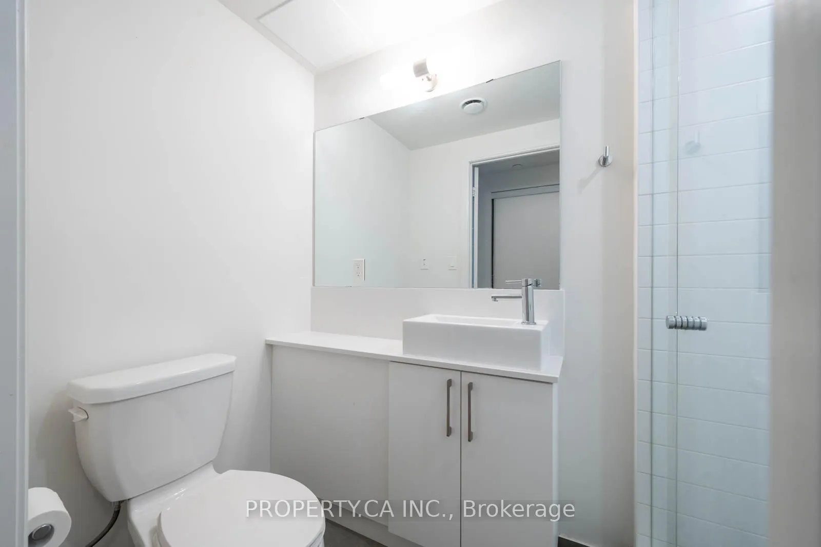 Photo 7 of Unit 319E, 576 Front Street W, Toronto, Waterfront Communities — HOMEH