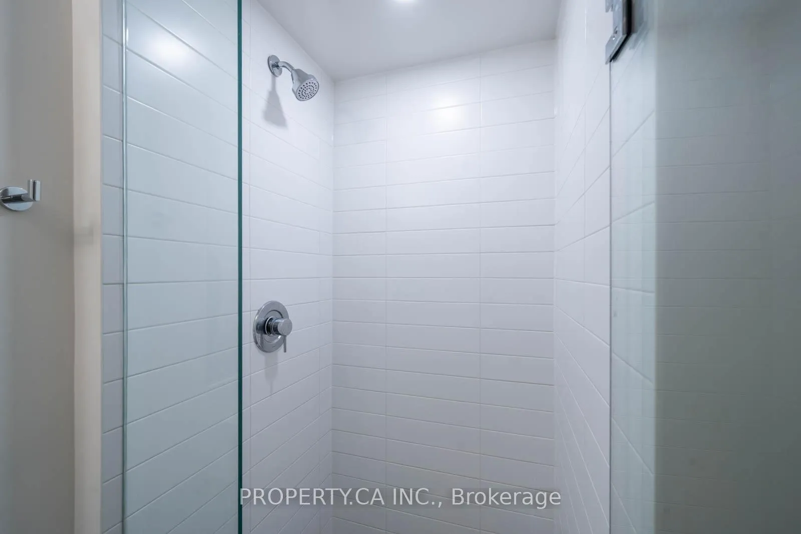 Photo 8 of Unit 319E, 576 Front Street W, Toronto, Waterfront Communities — HOMEH