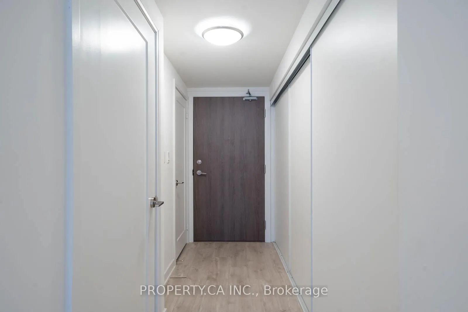 Photo 10 of Unit 319E, 576 Front Street W, Toronto, Waterfront Communities — HOMEH