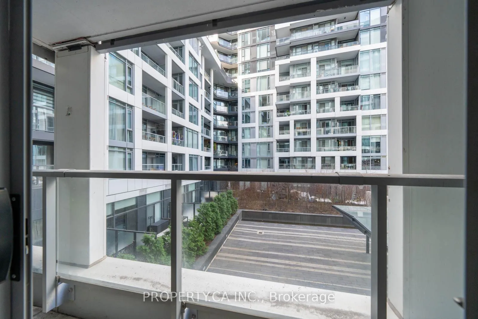 Photo 11 of Unit 319E, 576 Front Street W, Toronto, Waterfront Communities — HOMEH