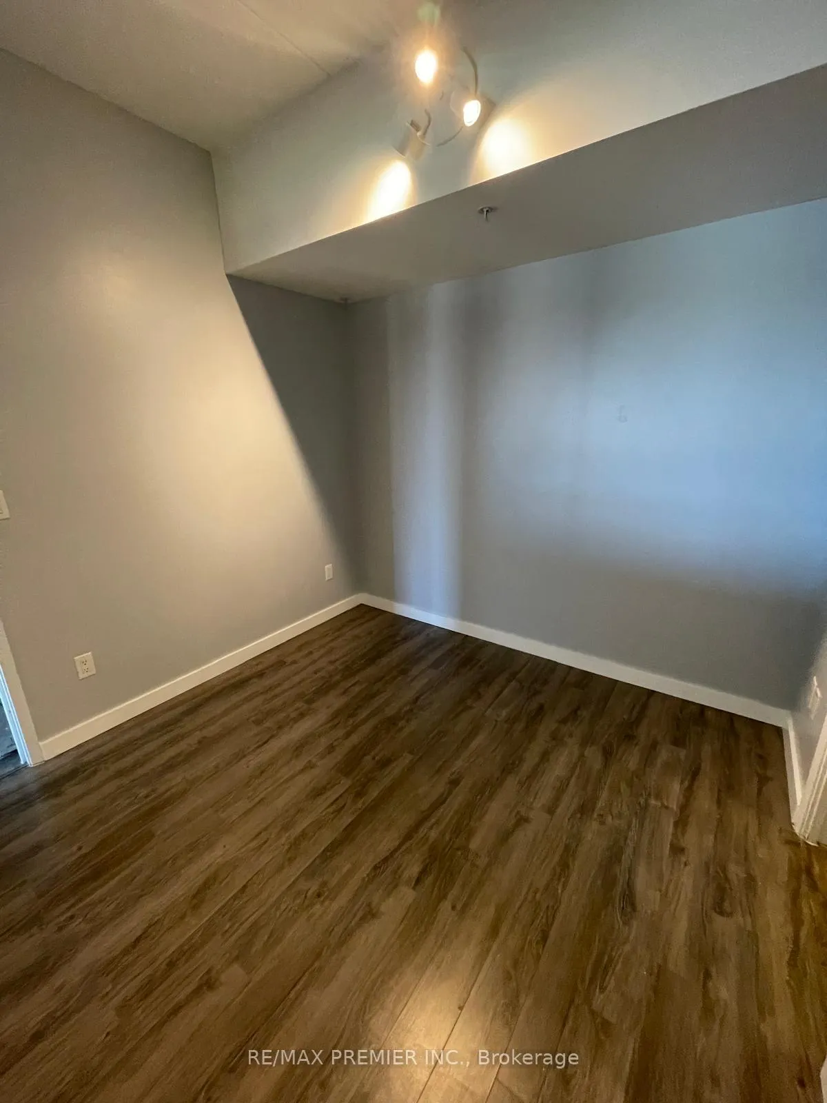 Photo 17 of Unit 608, 1291 Gordon Street, Guelph, Kortright West — HOMEH