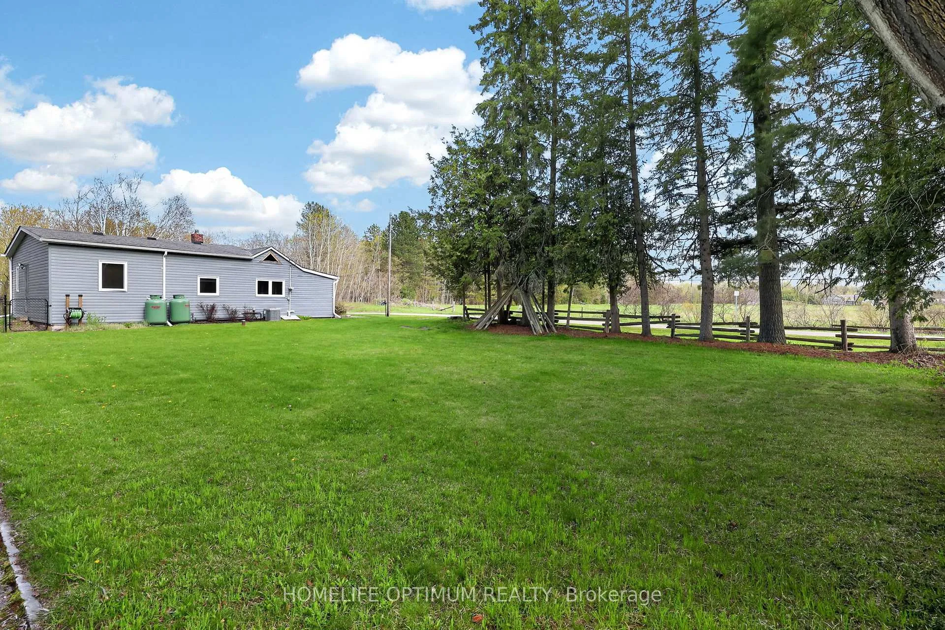 Photo 34 of 5670 Thomas Drive, Georgina, Baldwin — HOMEH