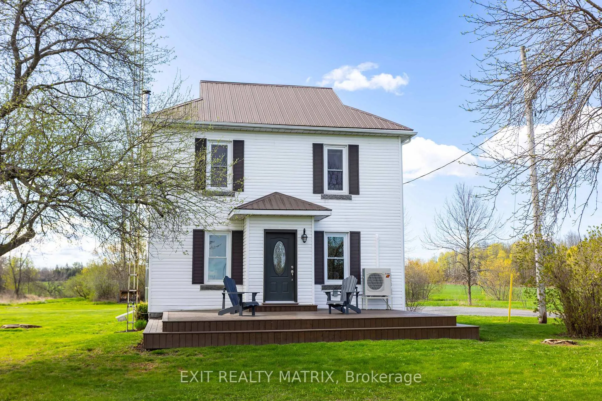 Photo 1 of 14064 Concession Road, North Stormont, North Stormont (Finch) Twp — HOMEH