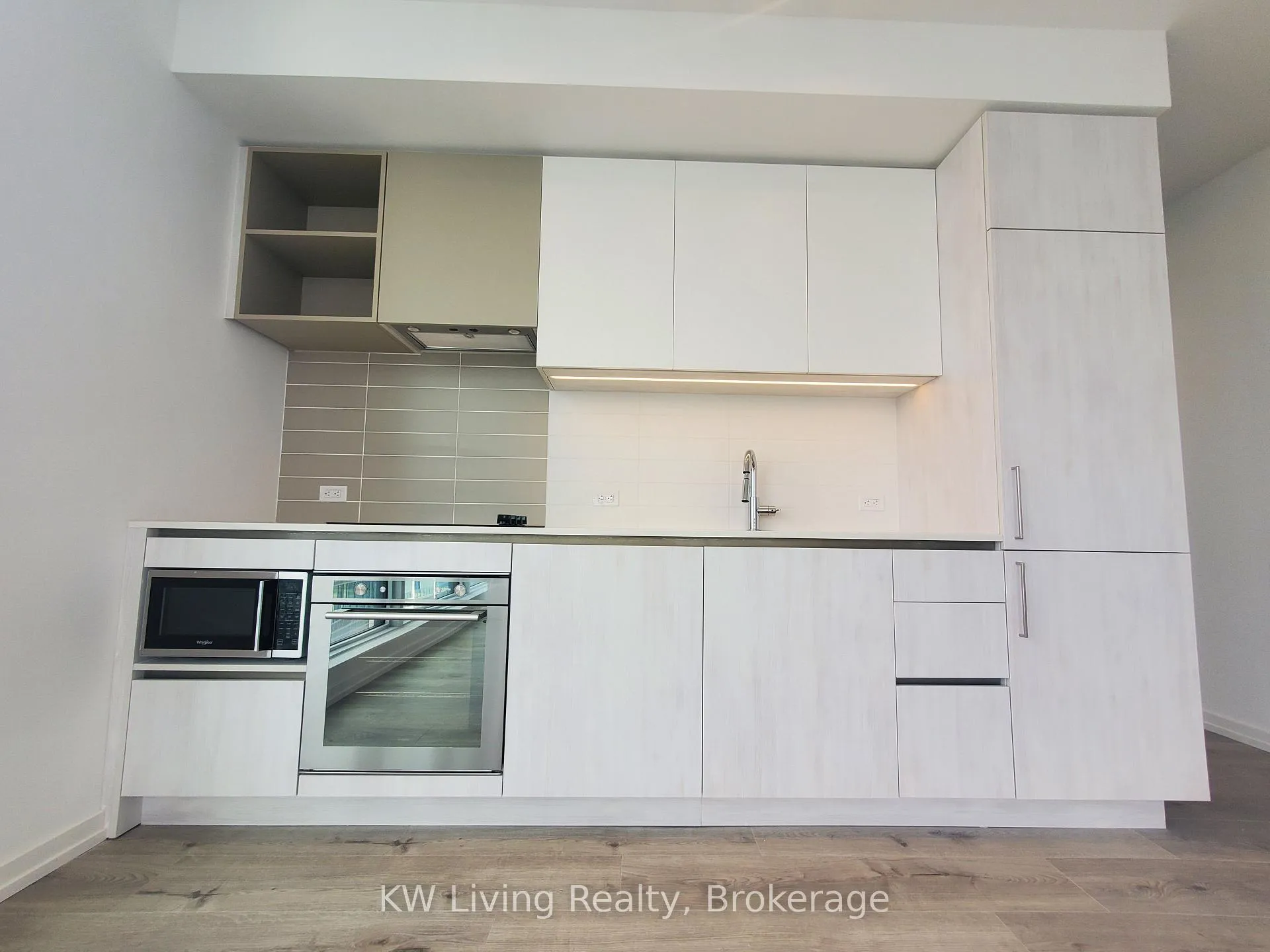 Photo 3 of Unit PH06, 7890 Jane Street, Vaughan, Vaughan Corporate Centre — HOMEH