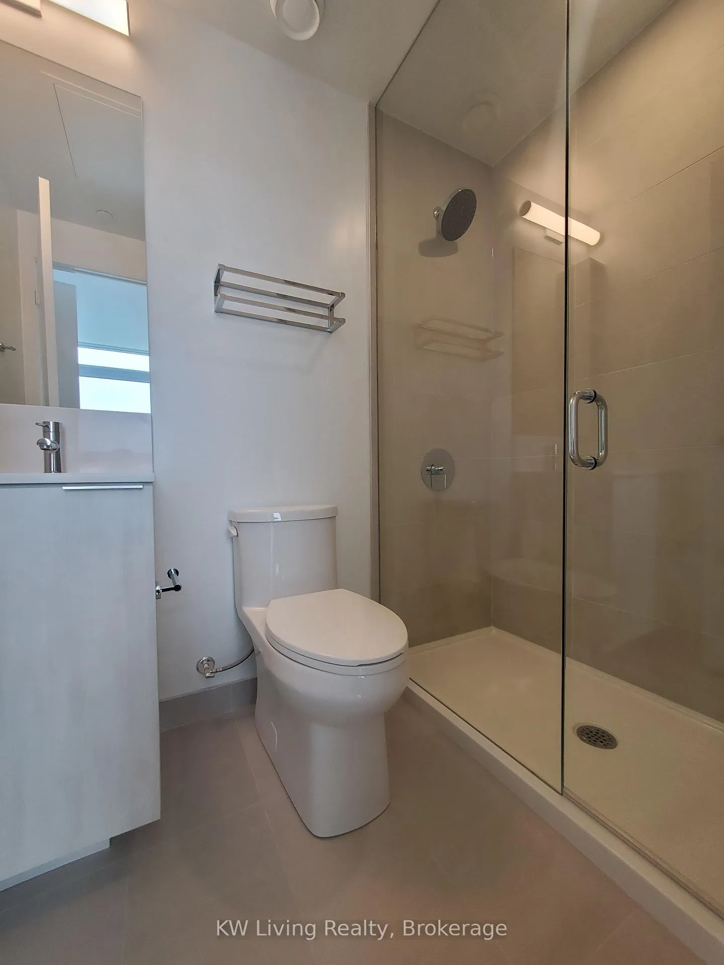 Photo 4 of Unit PH06, 7890 Jane Street, Vaughan, Vaughan Corporate Centre — HOMEH