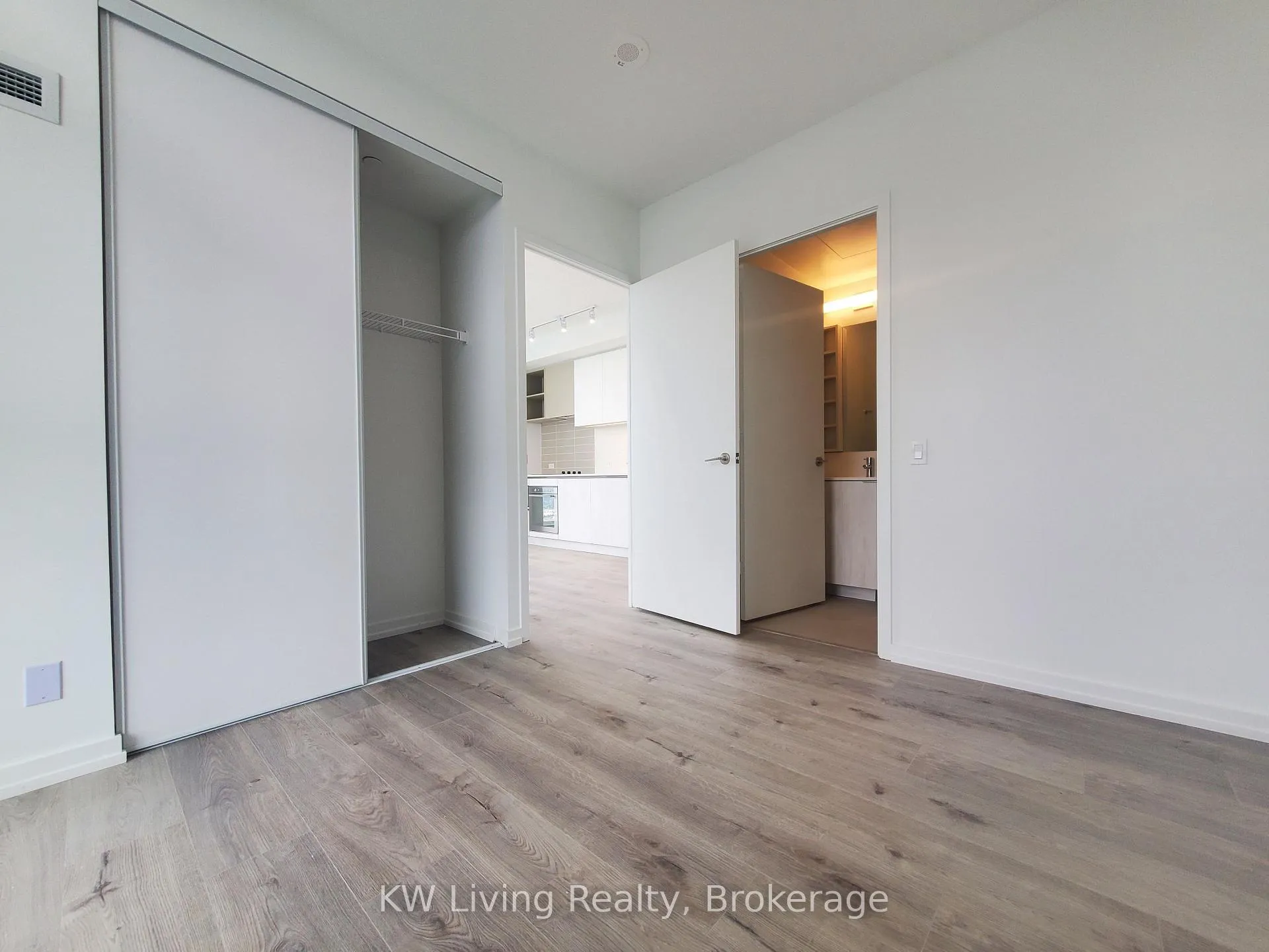 Photo 5 of Unit PH06, 7890 Jane Street, Vaughan, Vaughan Corporate Centre — HOMEH