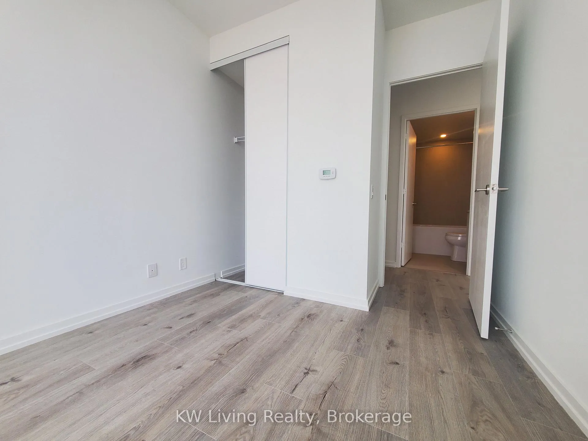 Photo 7 of Unit PH06, 7890 Jane Street, Vaughan, Vaughan Corporate Centre — HOMEH