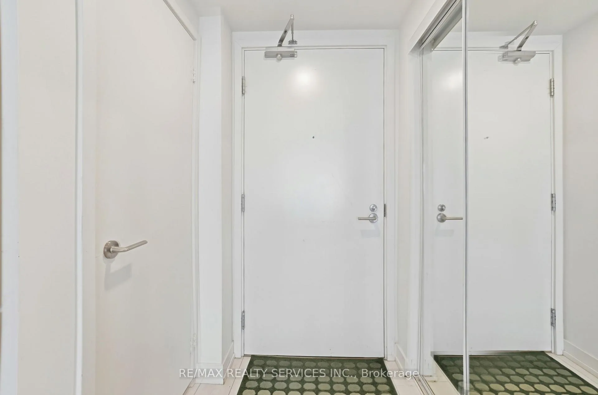 Photo 3 of Unit 2121, 19 Western Battery Road, Toronto, Niagara — HOMEH