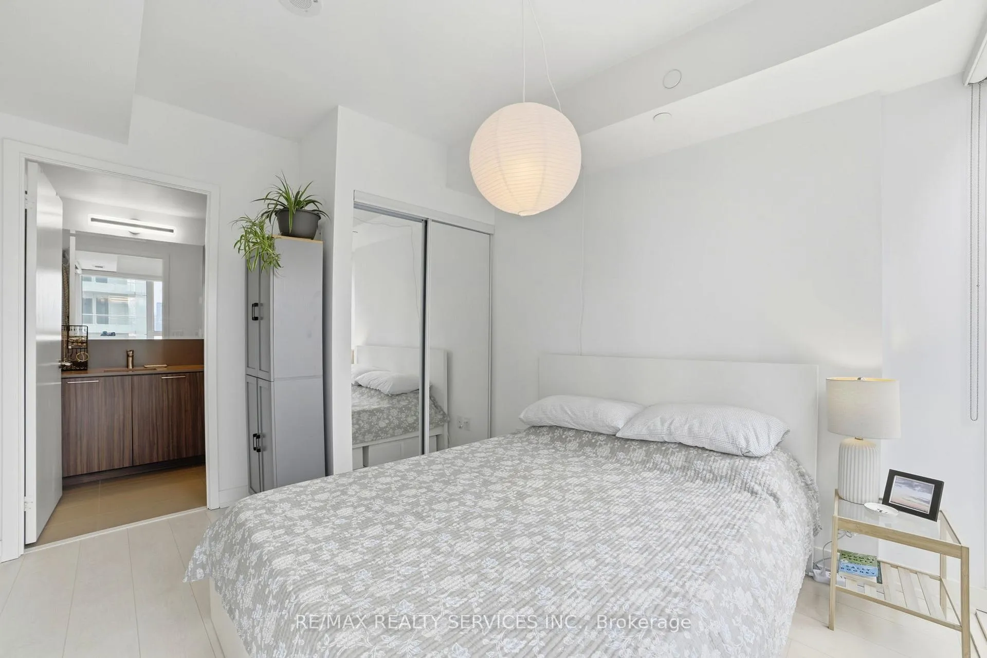 Photo 12 of Unit 2121, 19 Western Battery Road, Toronto, Niagara — HOMEH