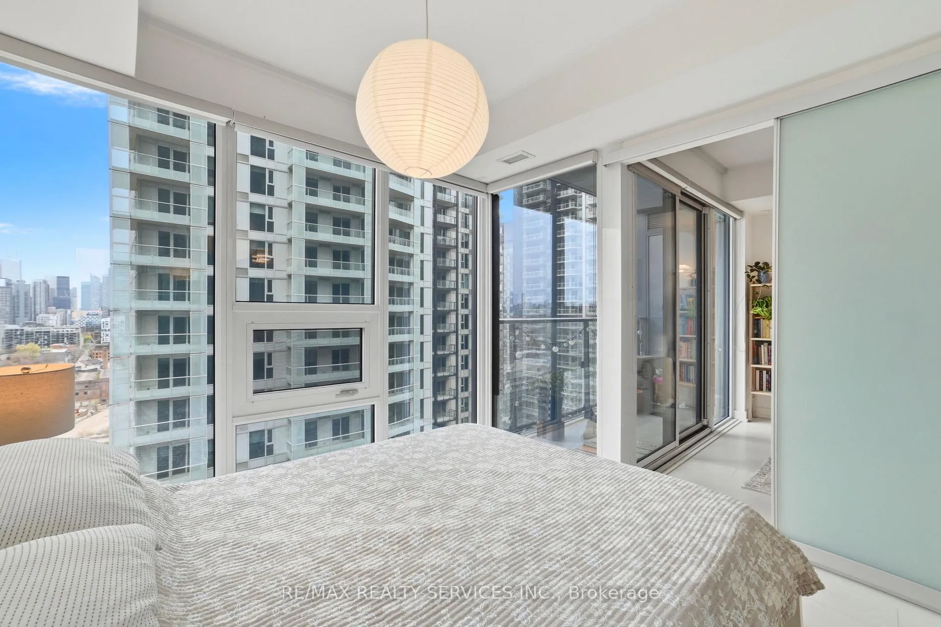 Photo 13 of Unit 2121, 19 Western Battery Road, Toronto, Niagara — HOMEH